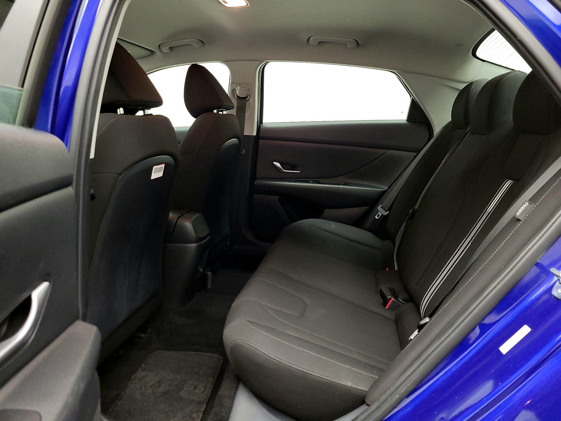 Thumbnail: 2024 Hyundai Elantra - 20