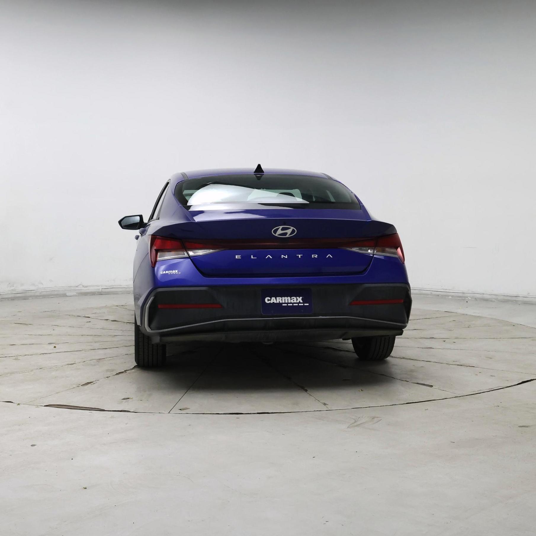 Thumbnail: 2024 Hyundai Elantra - 6