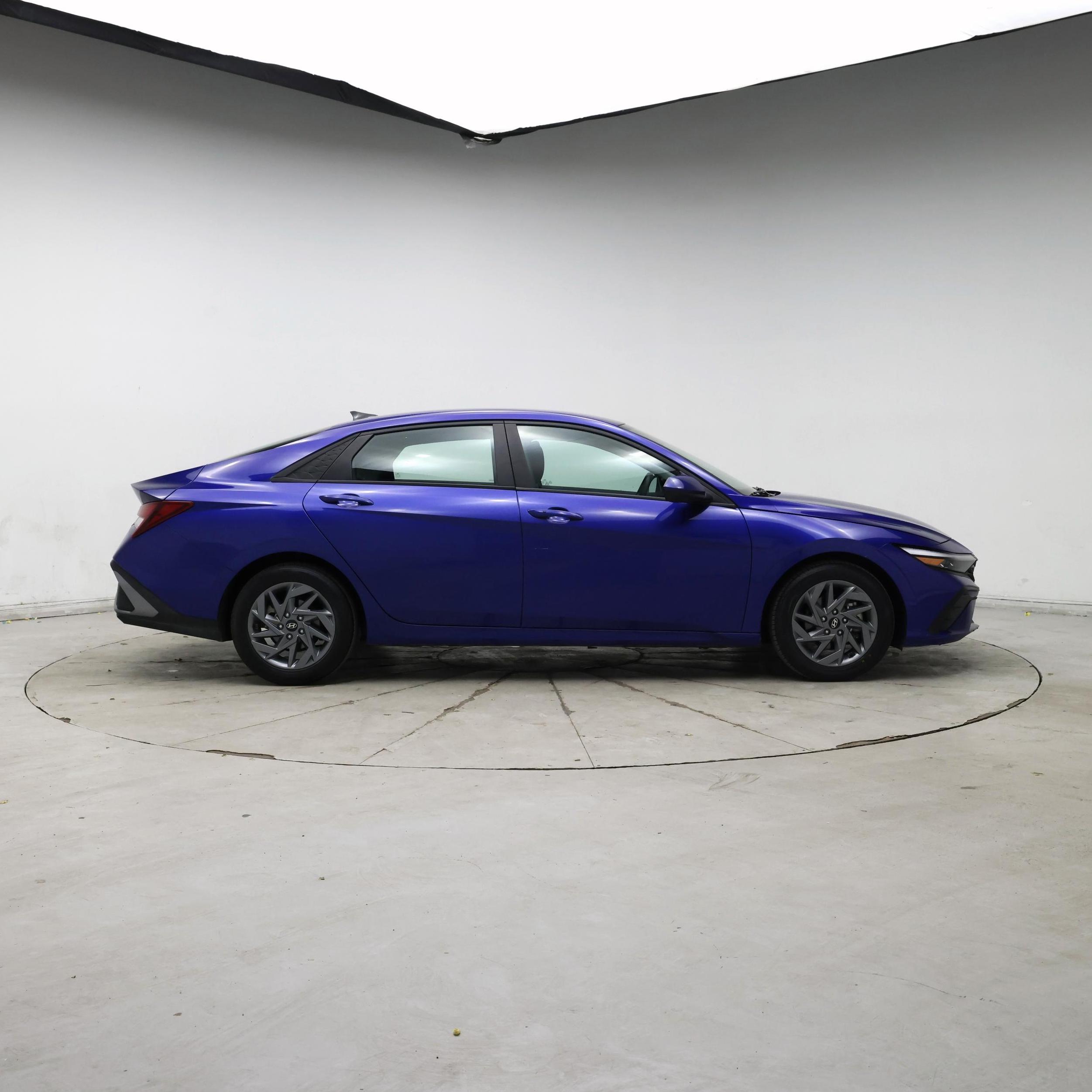 Thumbnail: 2024 Hyundai Elantra - 7