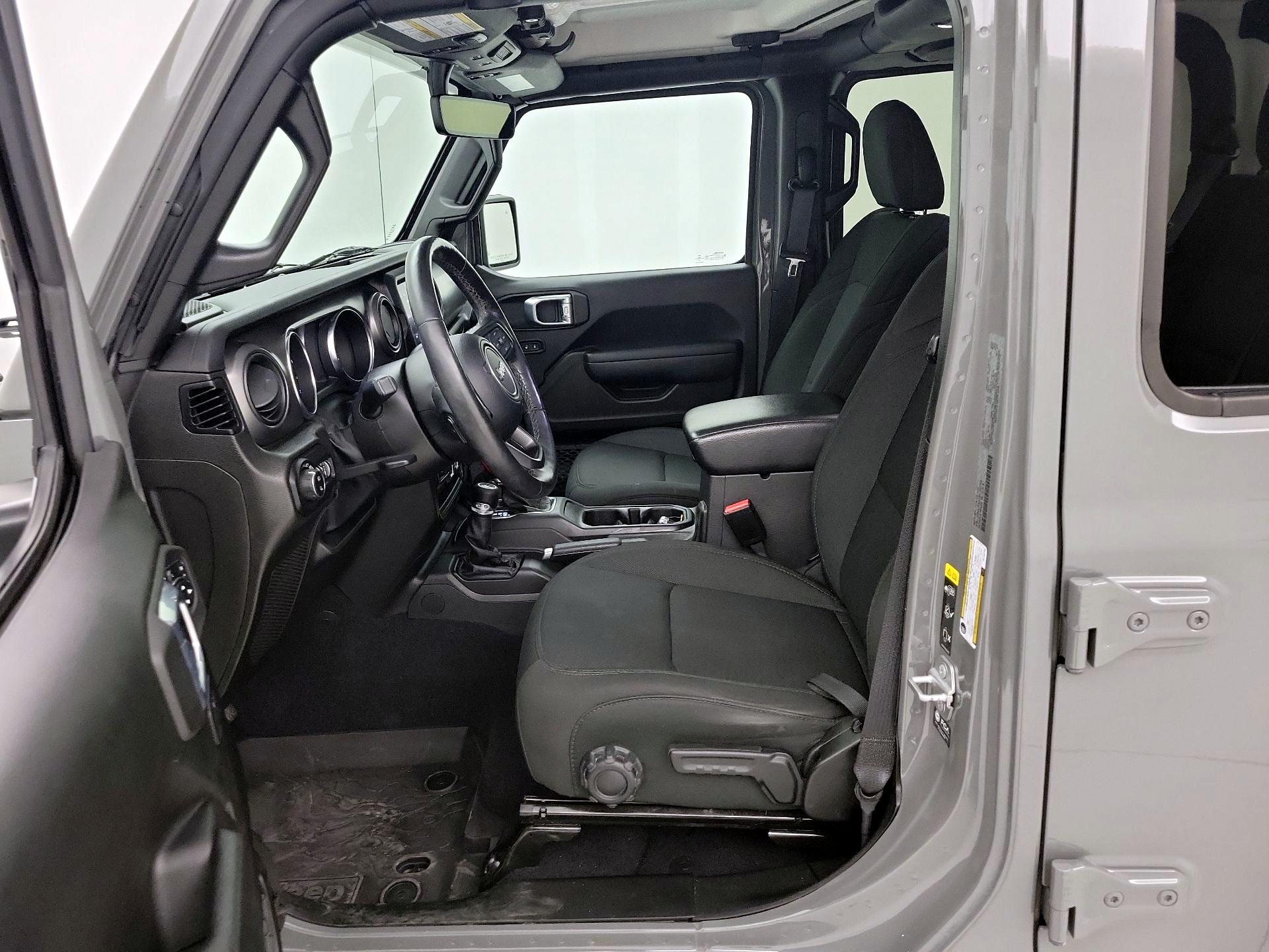 Thumbnail: 2022 Jeep Gladiator - 11