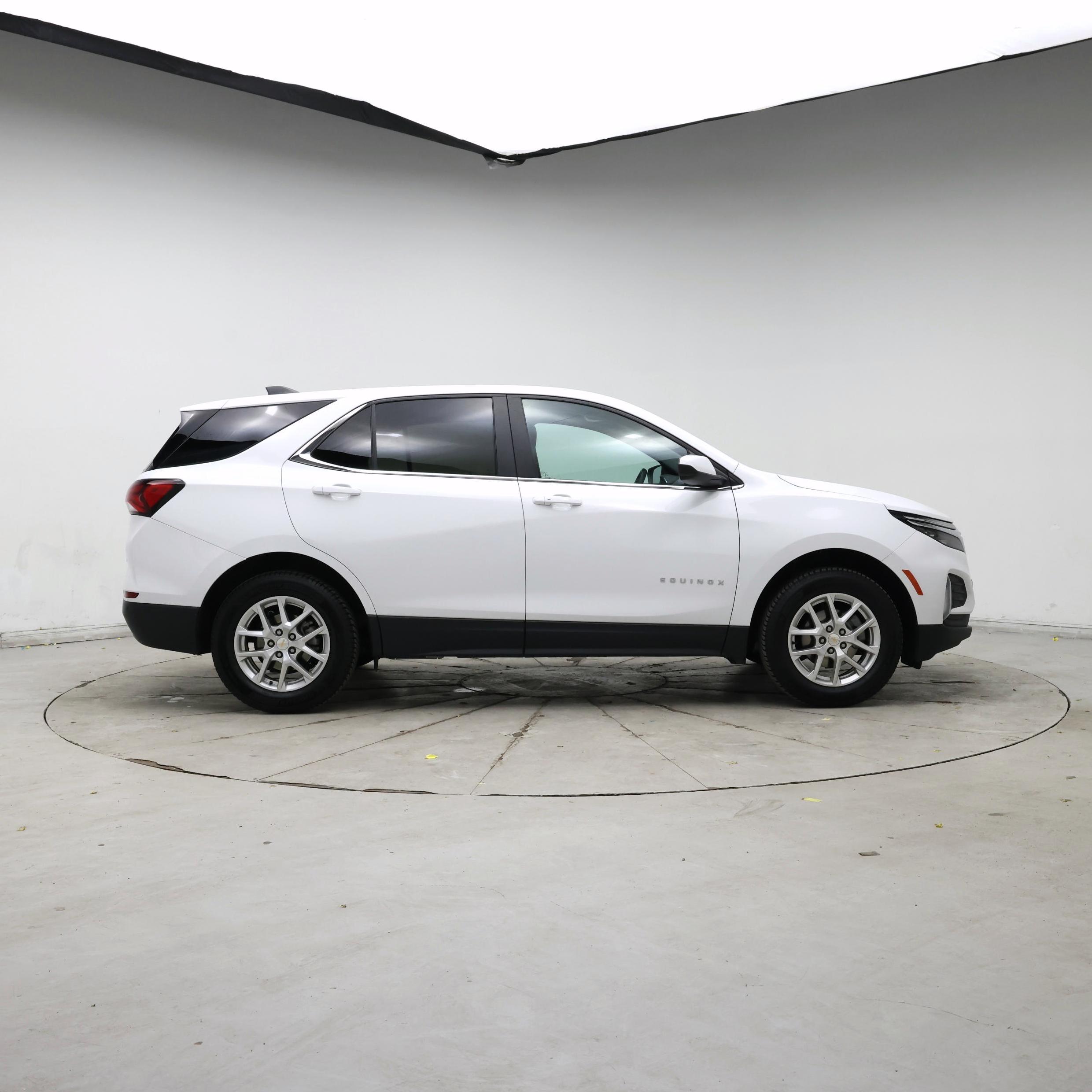 Thumbnail: 2023 Chevrolet Equinox - 7