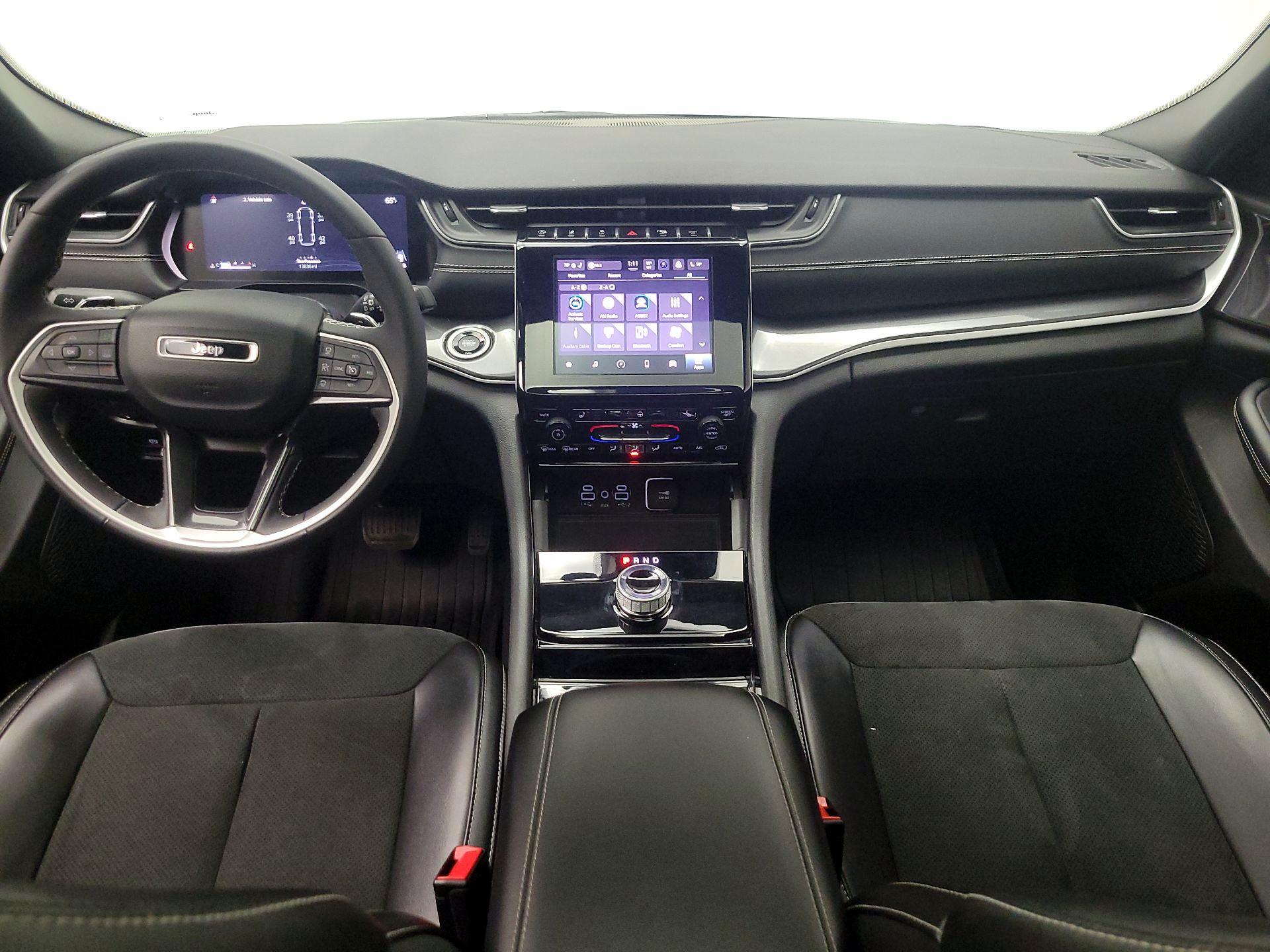 Thumbnail: 2023 Jeep Grand Cherokee L - 9