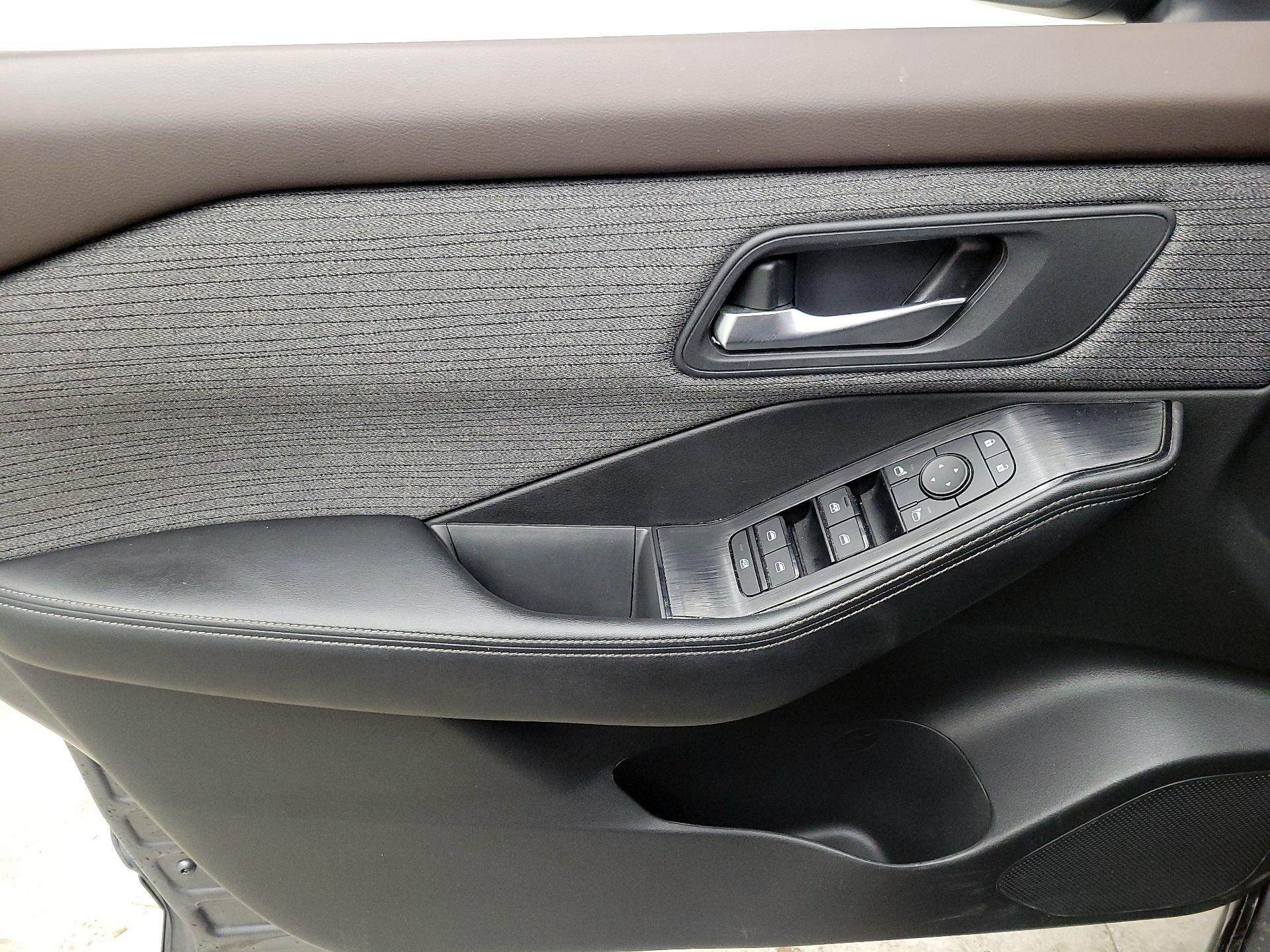 Thumbnail: 2023 Nissan Rogue - 12