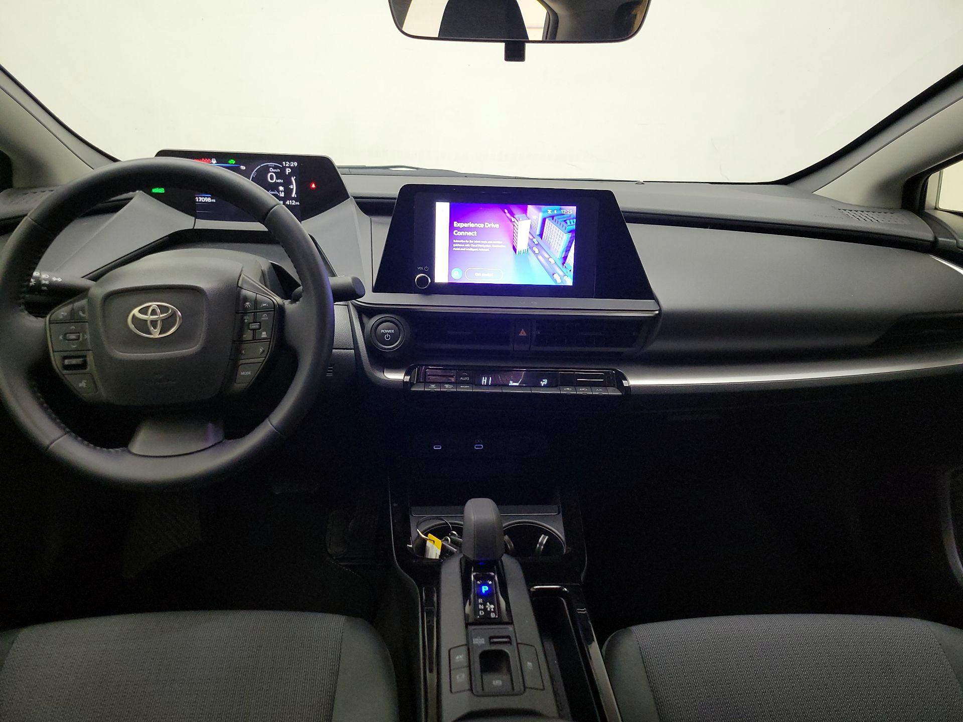 Thumbnail: 2025 Toyota Prius - 9