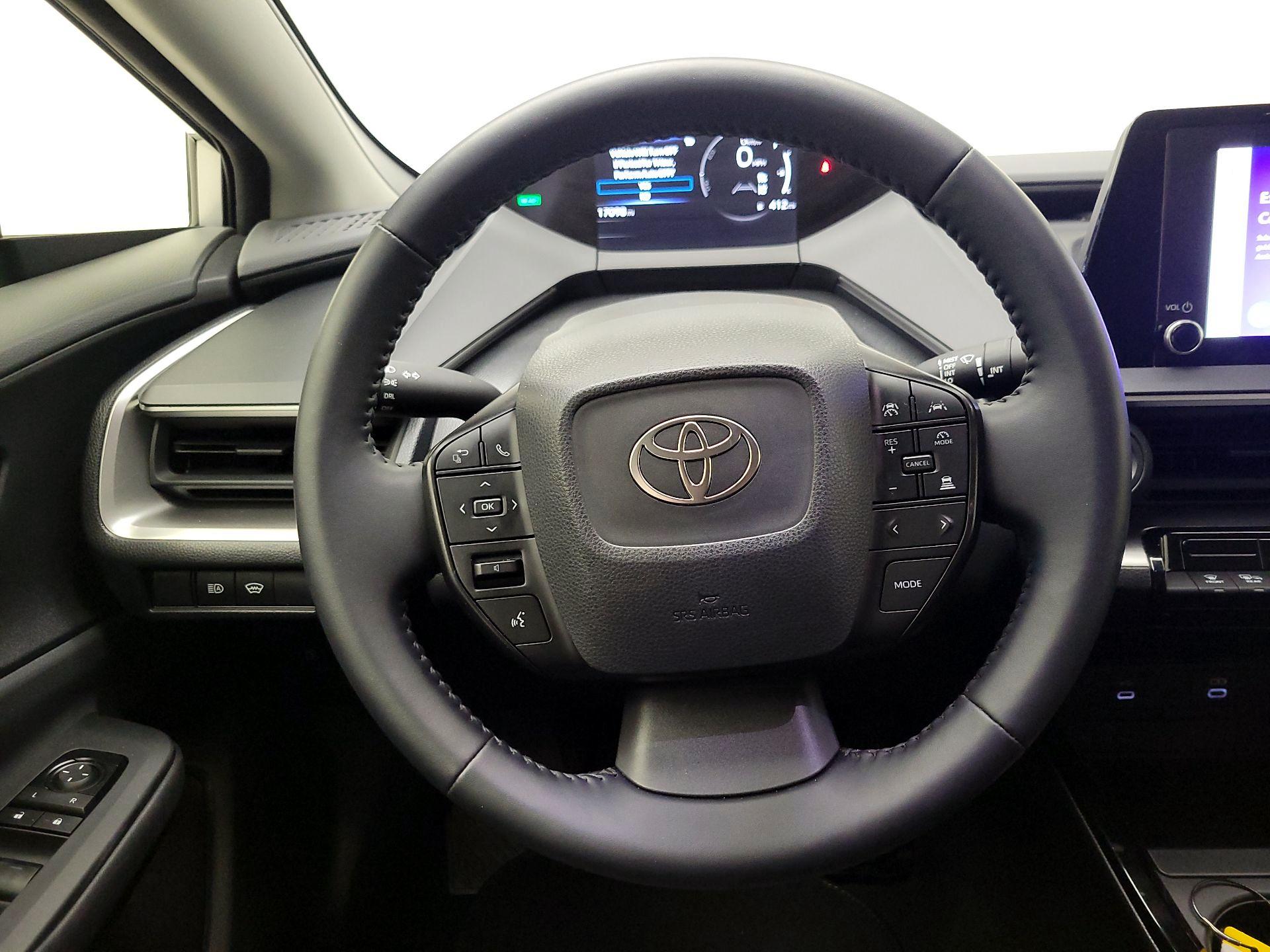 Thumbnail: 2025 Toyota Prius - 10