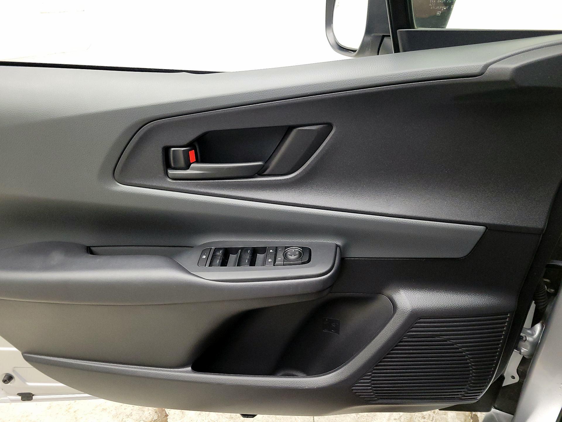 Thumbnail: 2025 Toyota Prius - 12