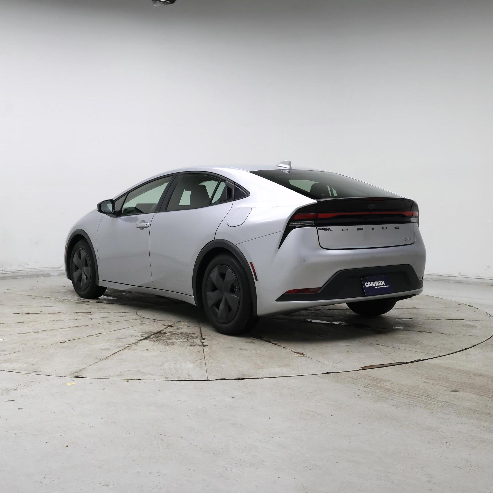 Thumbnail: 2025 Toyota Prius - 2