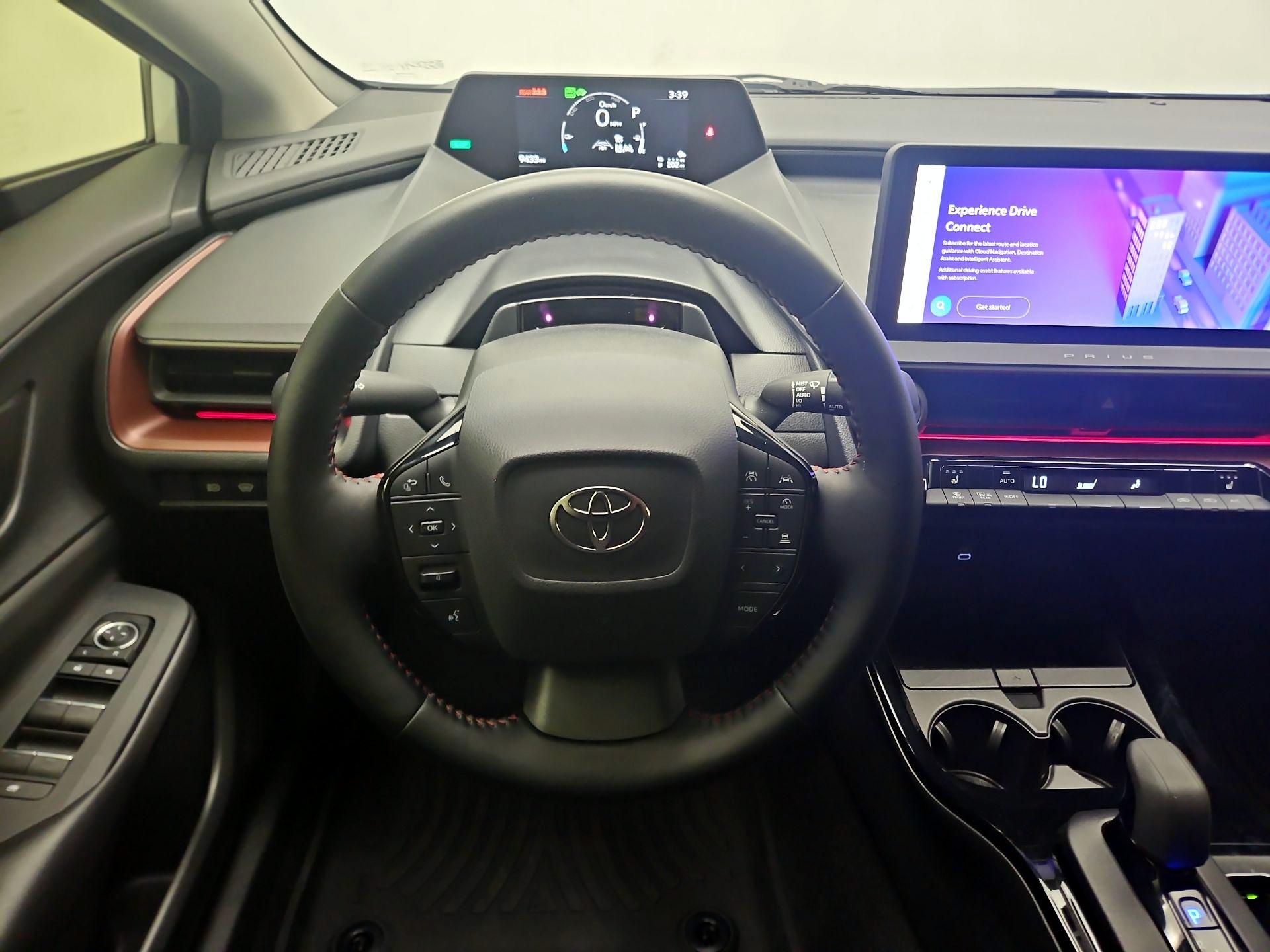 Thumbnail: 2024 Toyota Prius Prime - 10