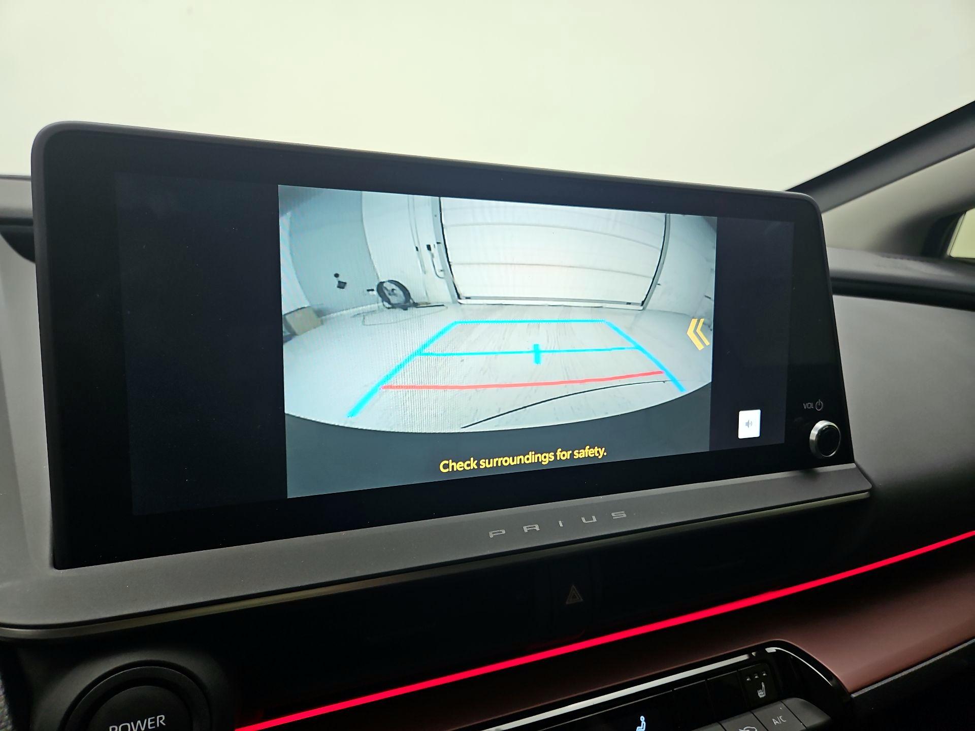 Thumbnail: 2024 Toyota Prius Prime - 14