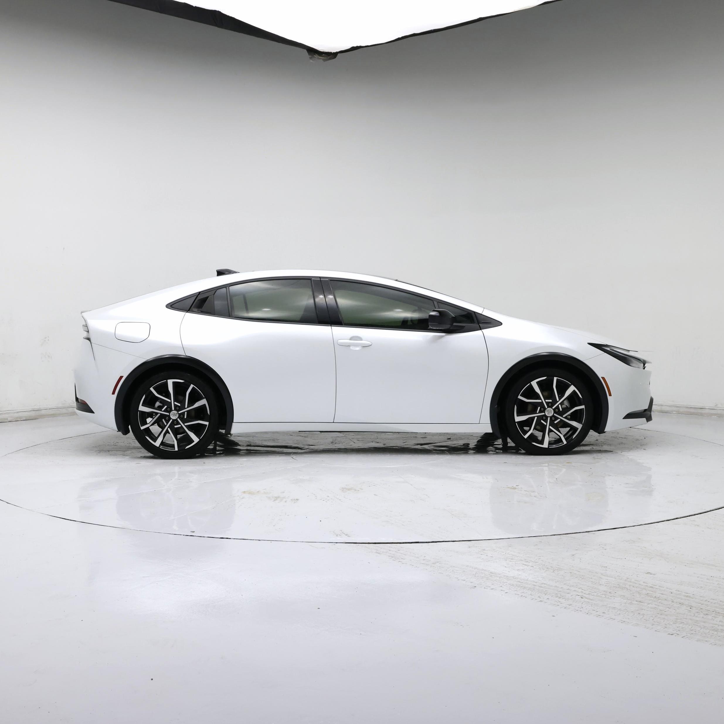 Thumbnail: 2024 Toyota Prius Prime - 7