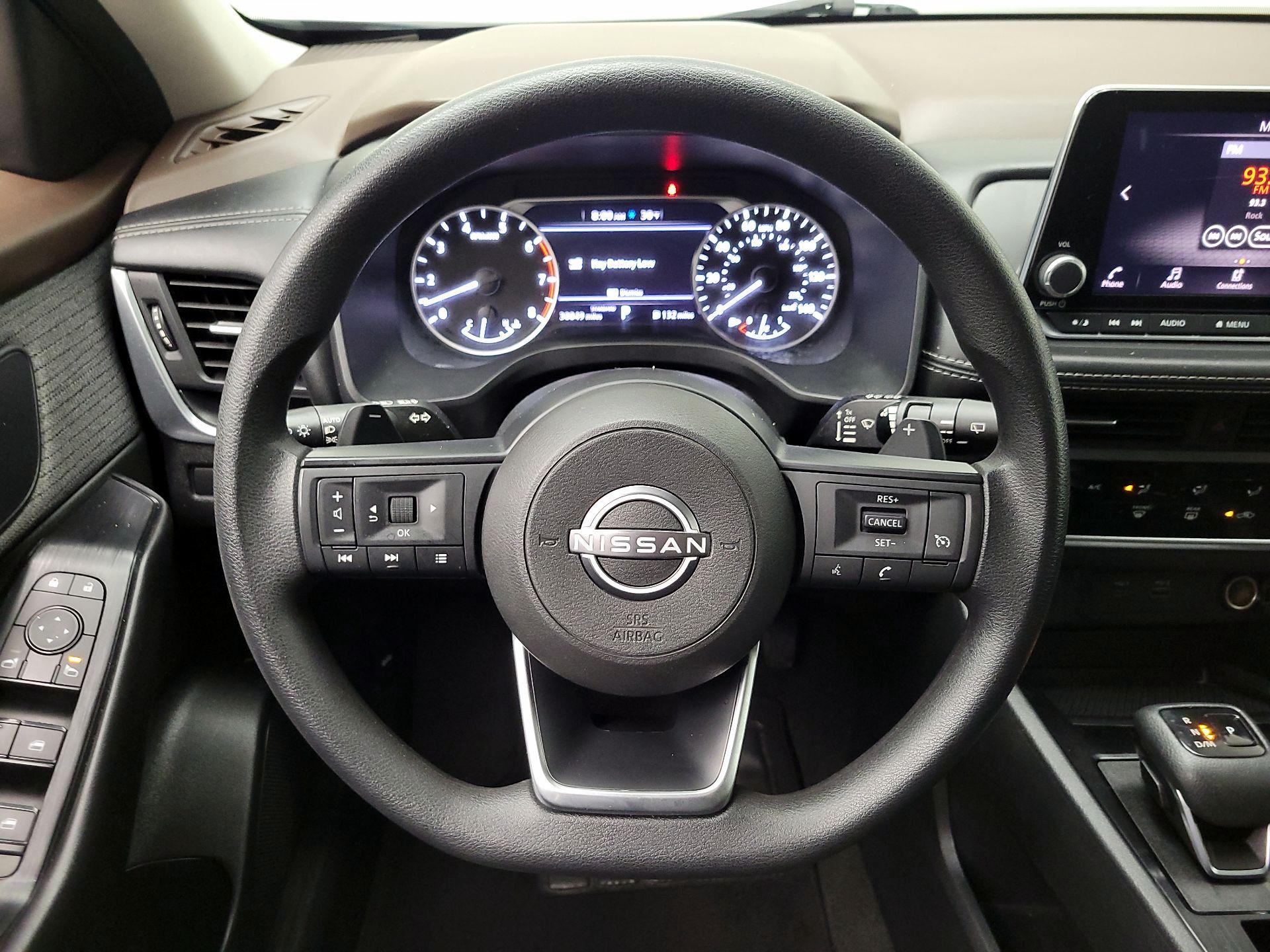 Thumbnail: 2023 Nissan Rogue - 10