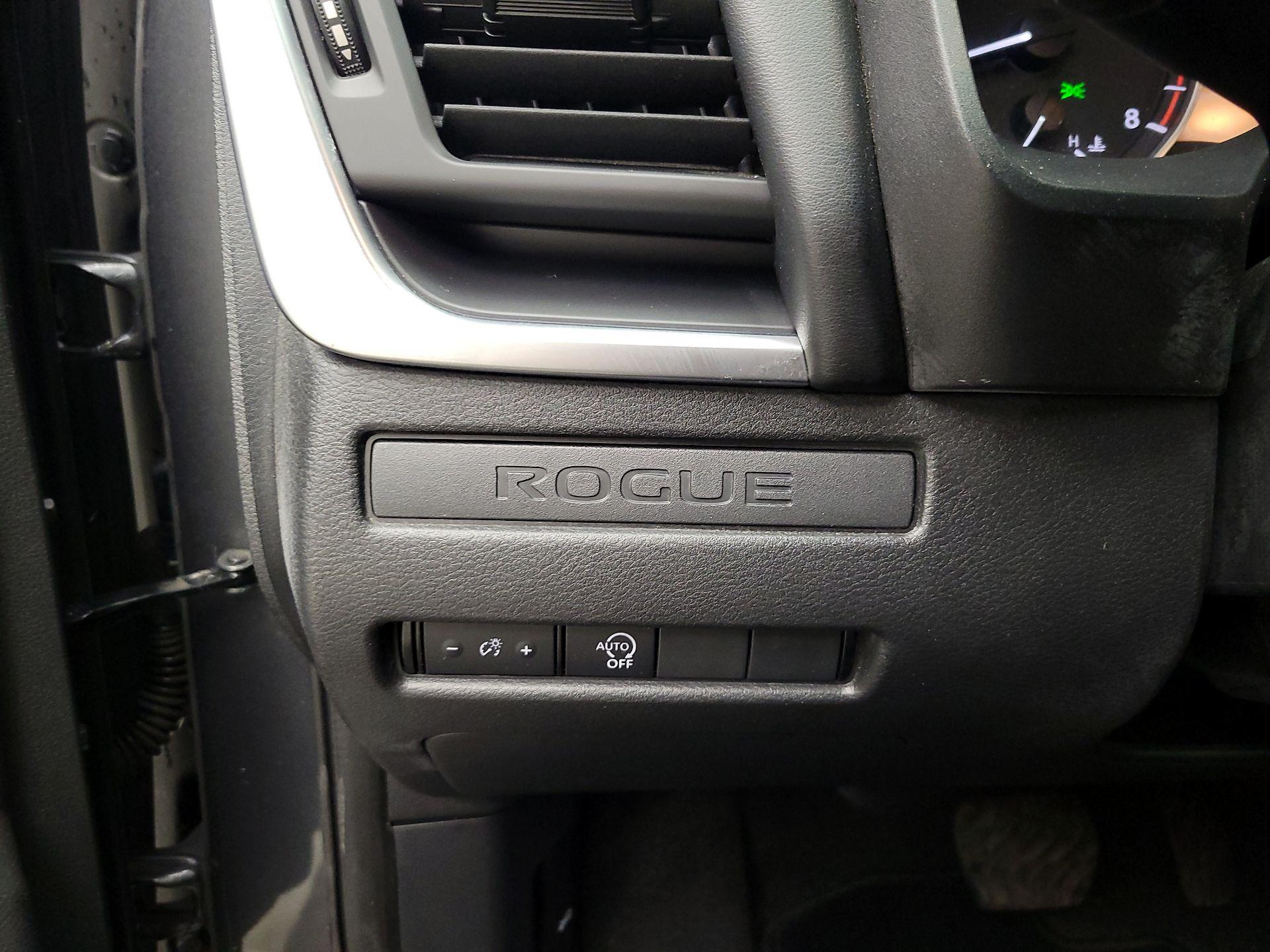 Thumbnail: 2023 Nissan Rogue - 13