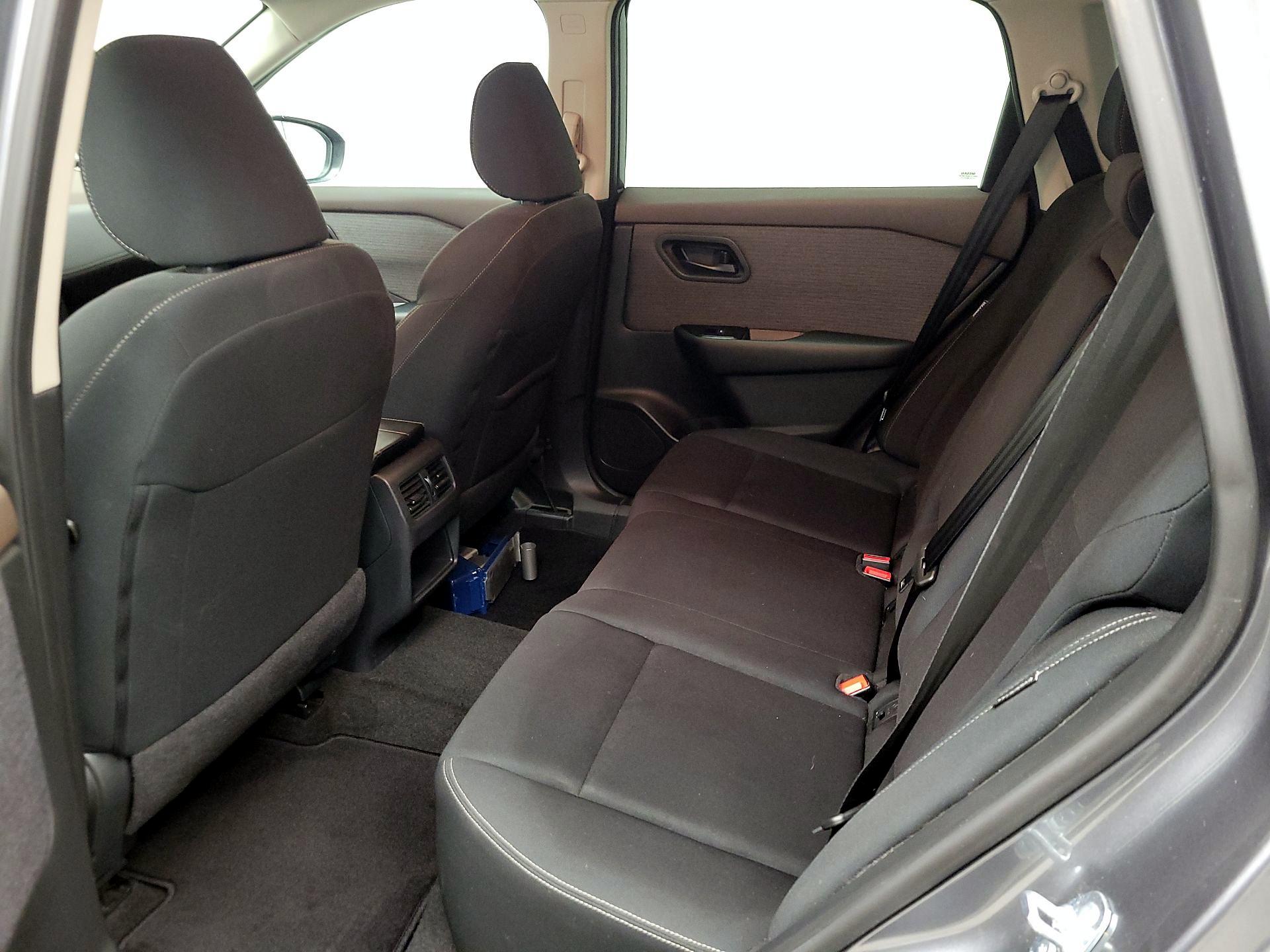 Thumbnail: 2023 Nissan Rogue - 19