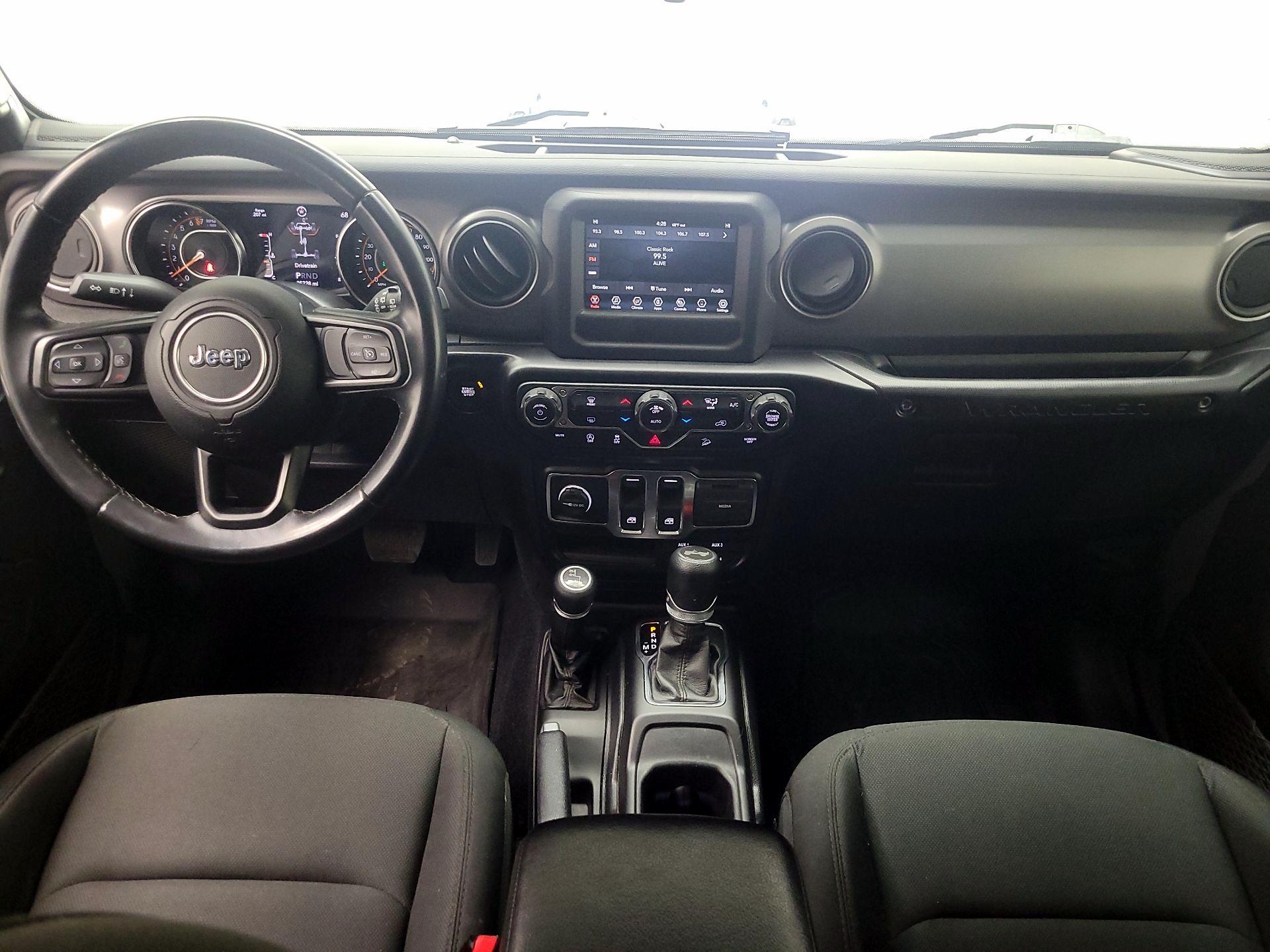 Thumbnail: 2021 Jeep Wrangler - 9