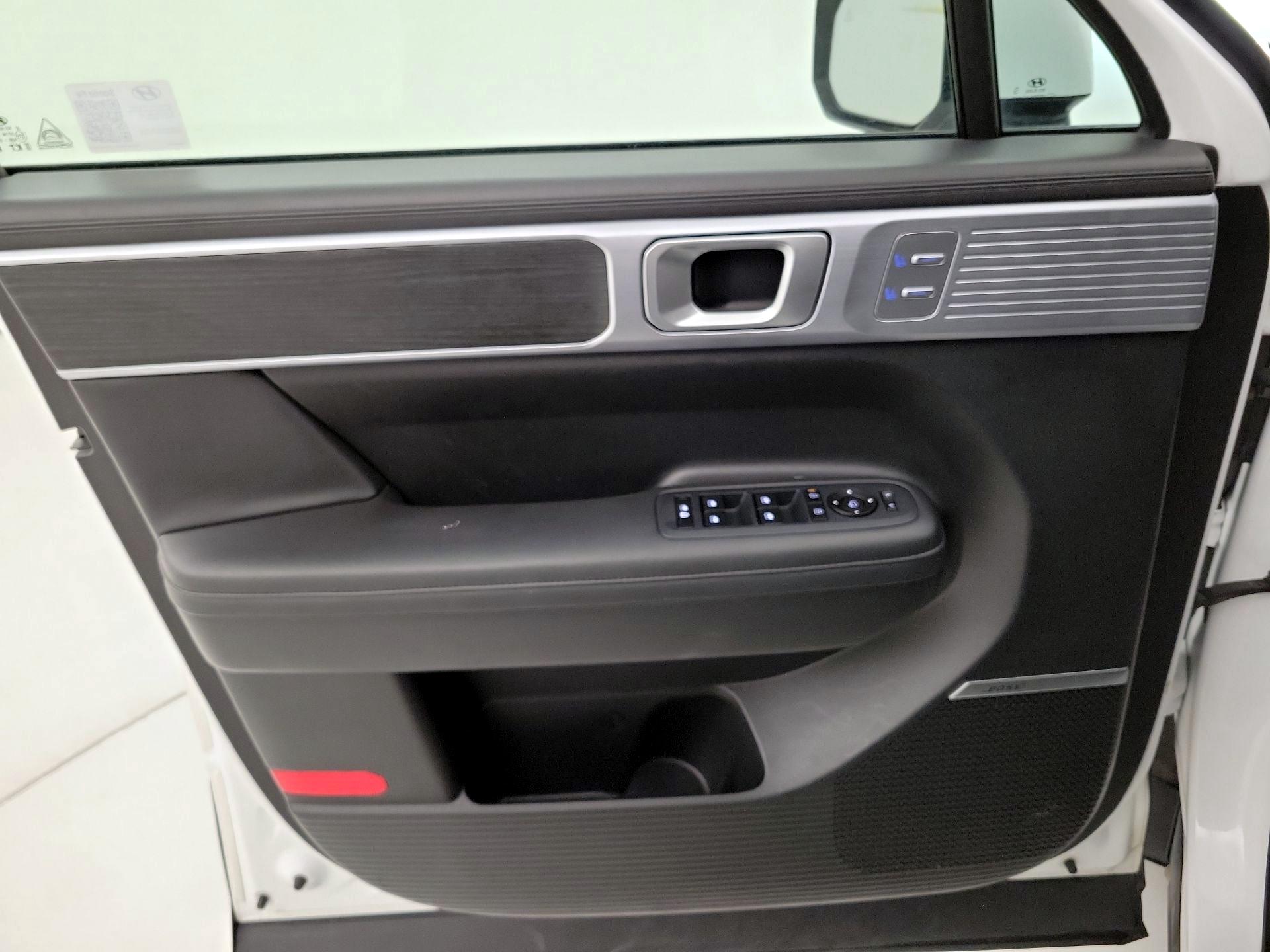 Thumbnail: 2024 Hyundai Santa Fe - 12