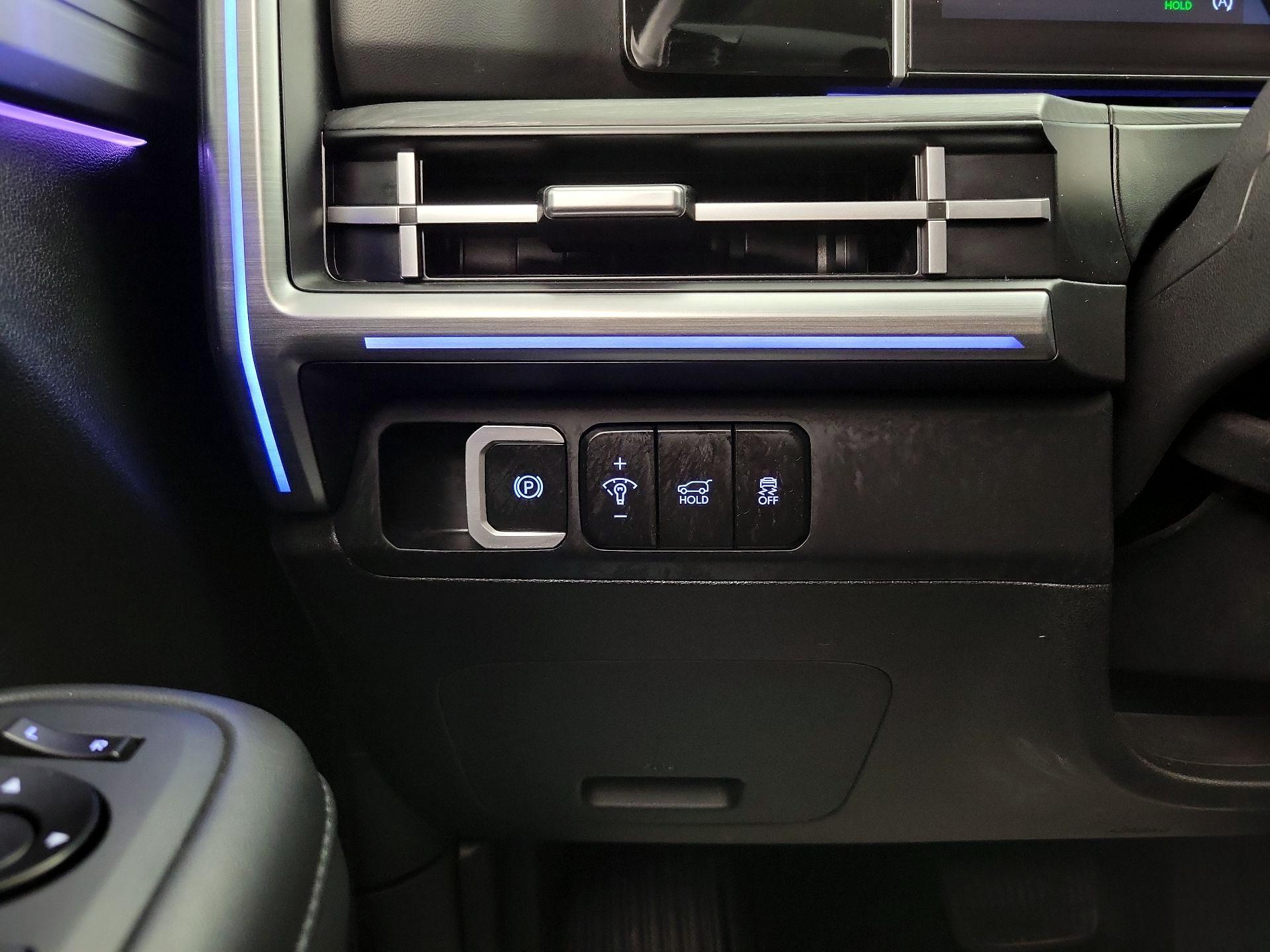 Thumbnail: 2024 Hyundai Santa Fe - 13