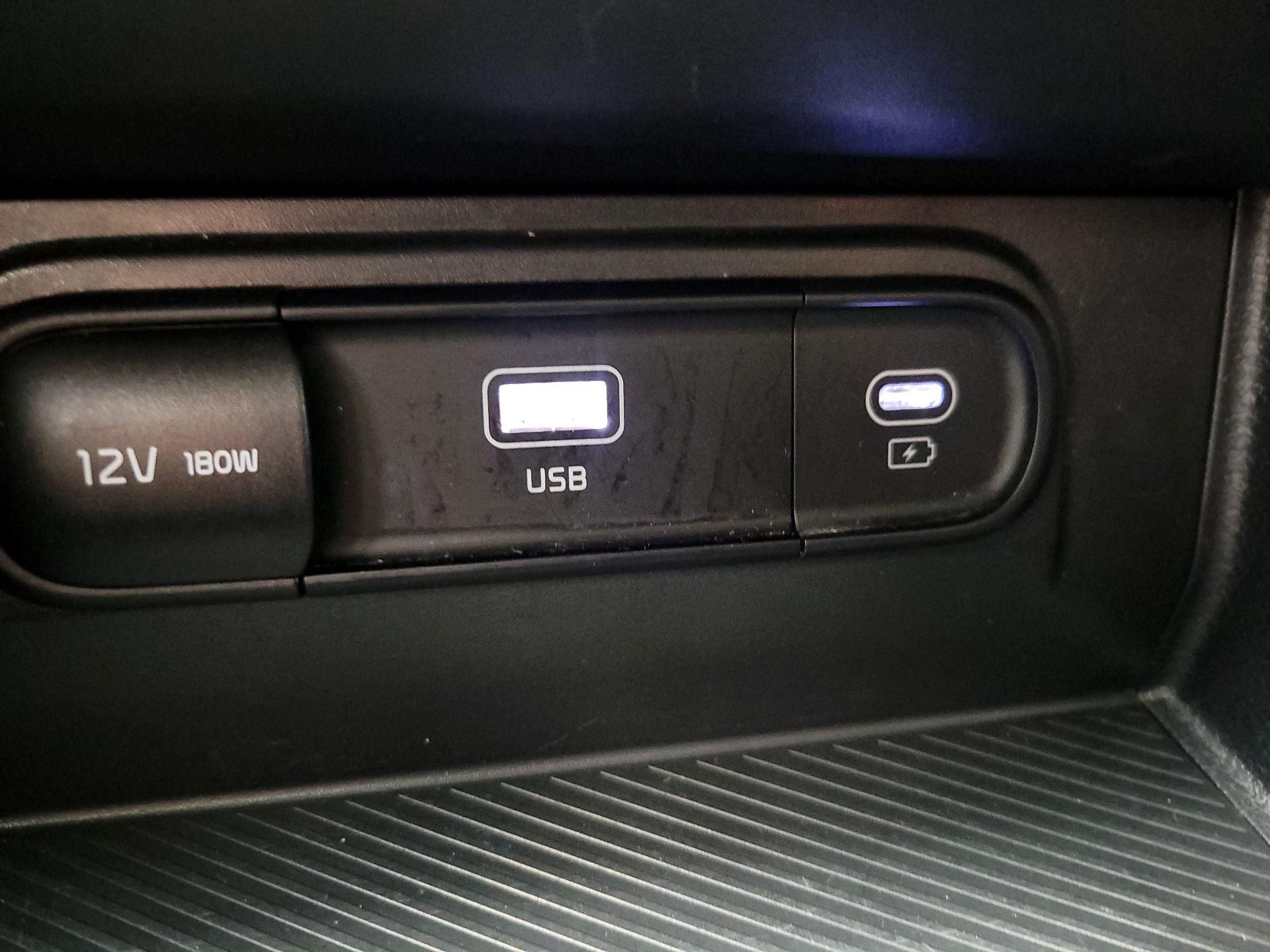 Thumbnail: 2024 Kia Sportage - 18