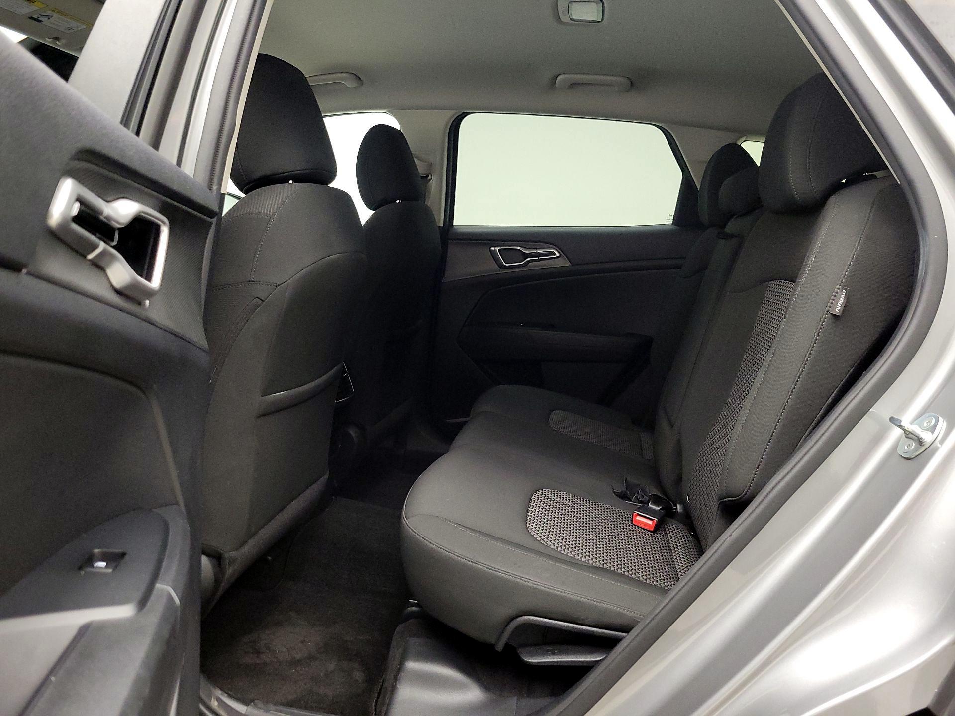 Thumbnail: 2024 Kia Sportage - 19