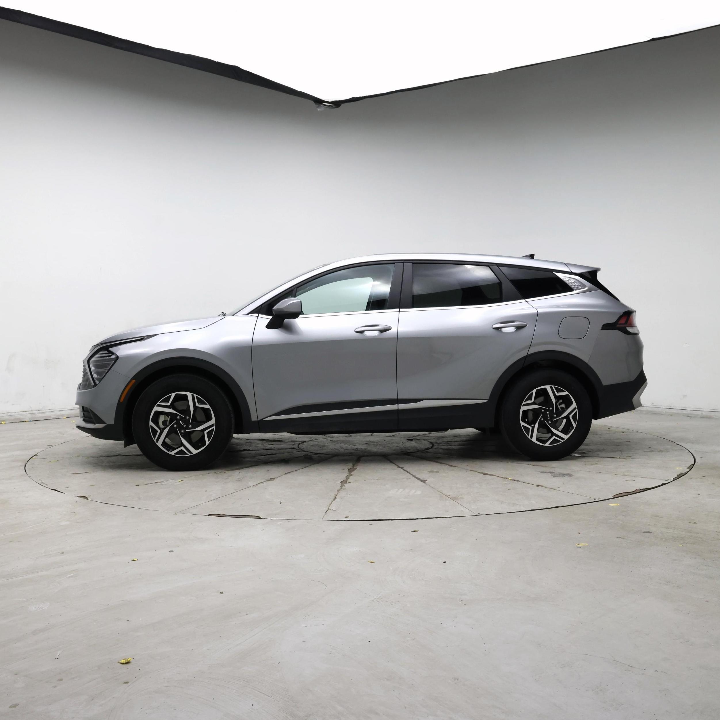 Thumbnail: 2024 Kia Sportage - 3