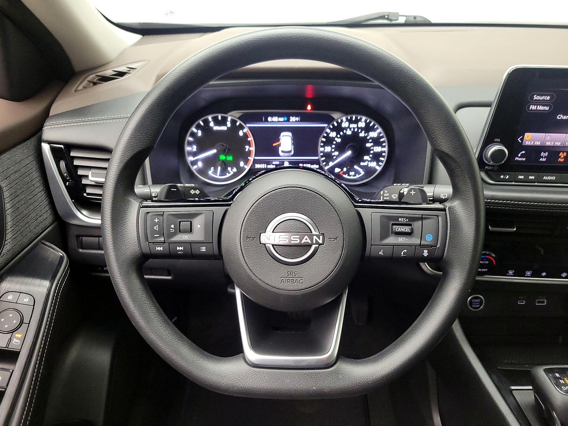 Thumbnail: 2023 Nissan Rogue - 10