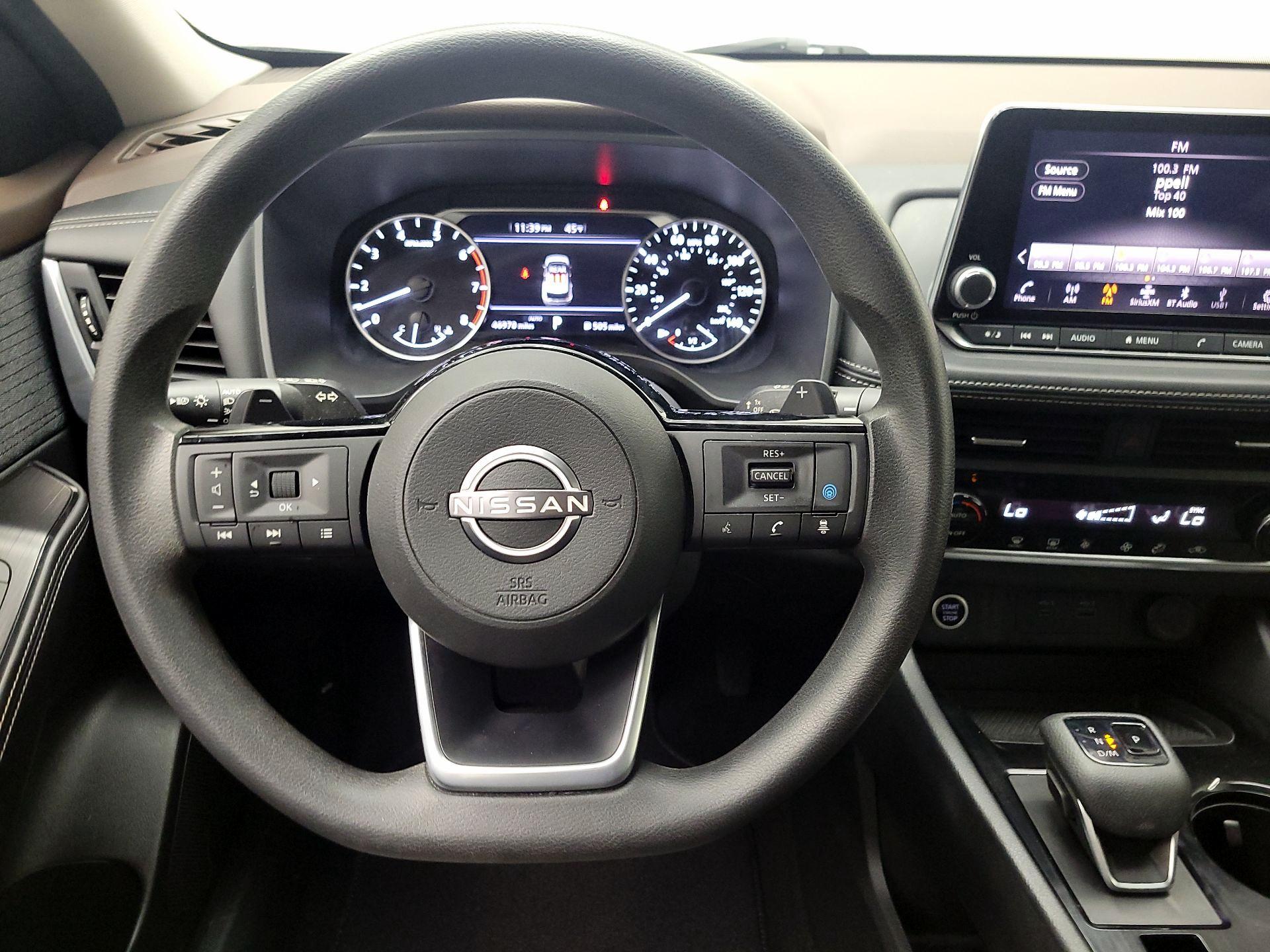 Thumbnail: 2023 Nissan Rogue - 10