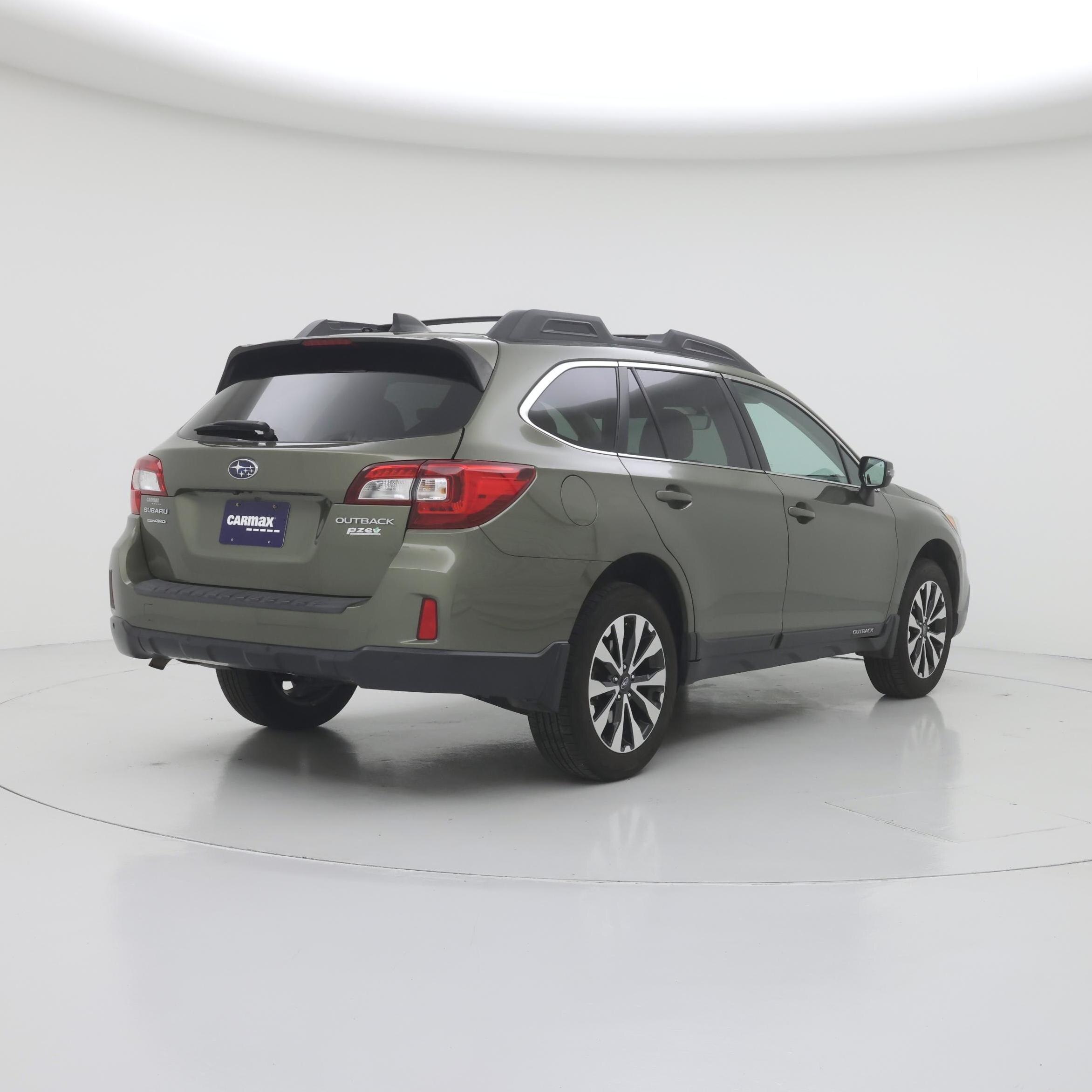 Thumbnail: 2017 Subaru Outback - 8