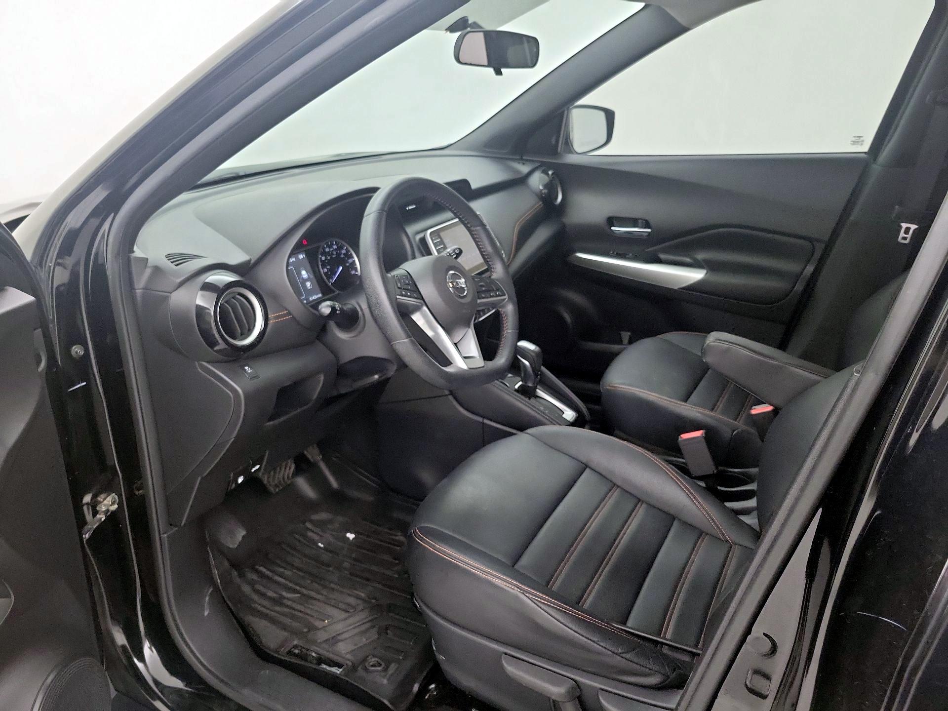 Thumbnail: 2019 Nissan Kicks - 11