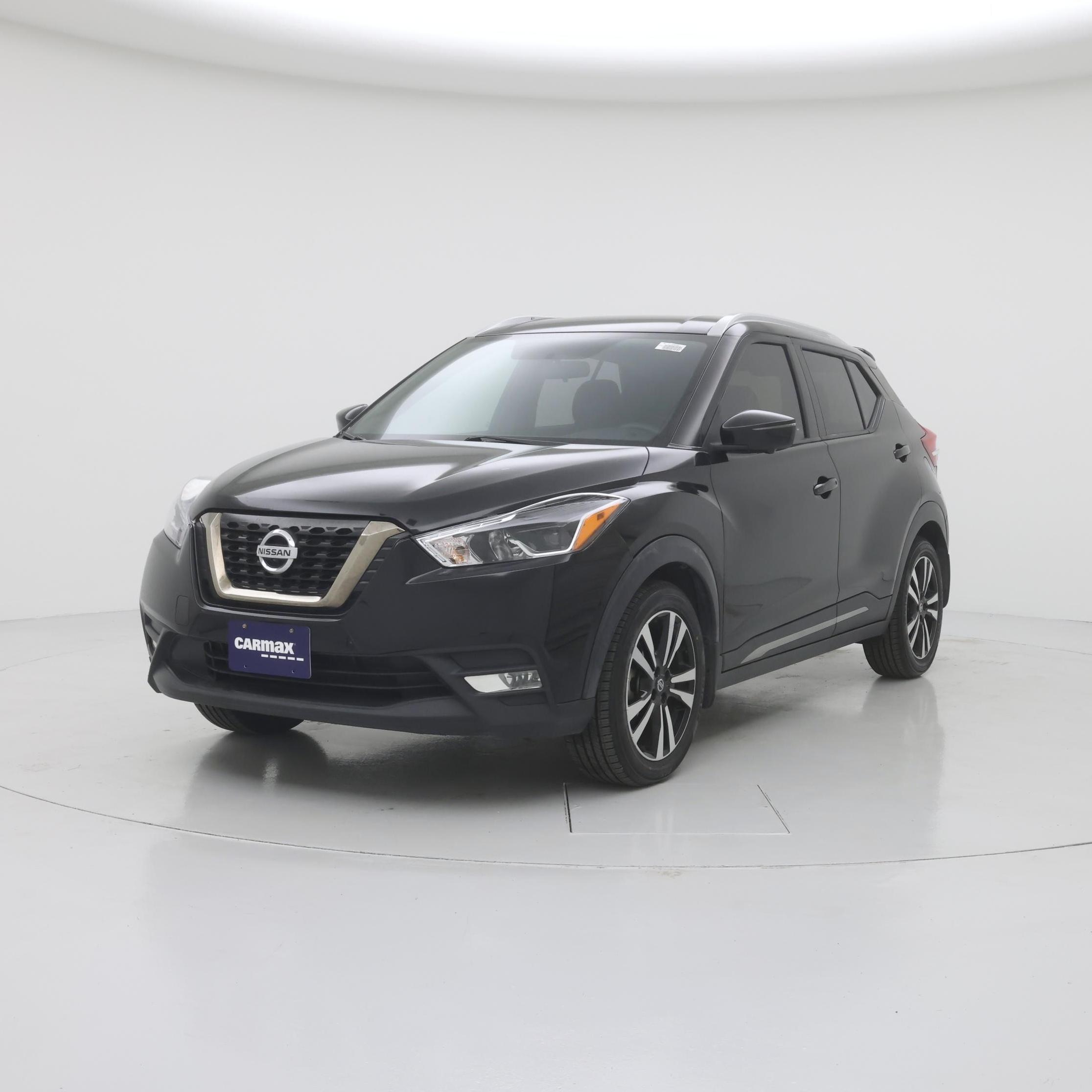 Thumbnail: 2019 Nissan Kicks - 4