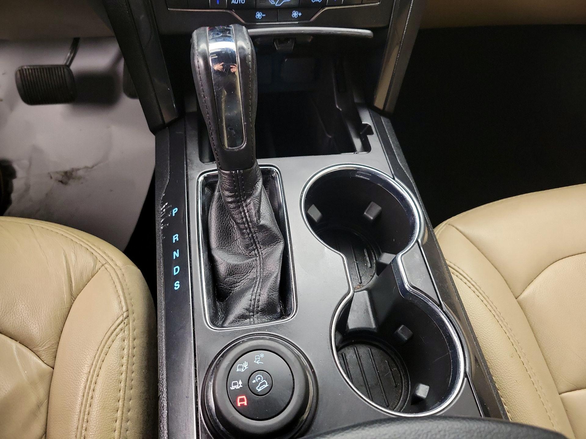 Thumbnail: 2017 Ford Explorer - 17