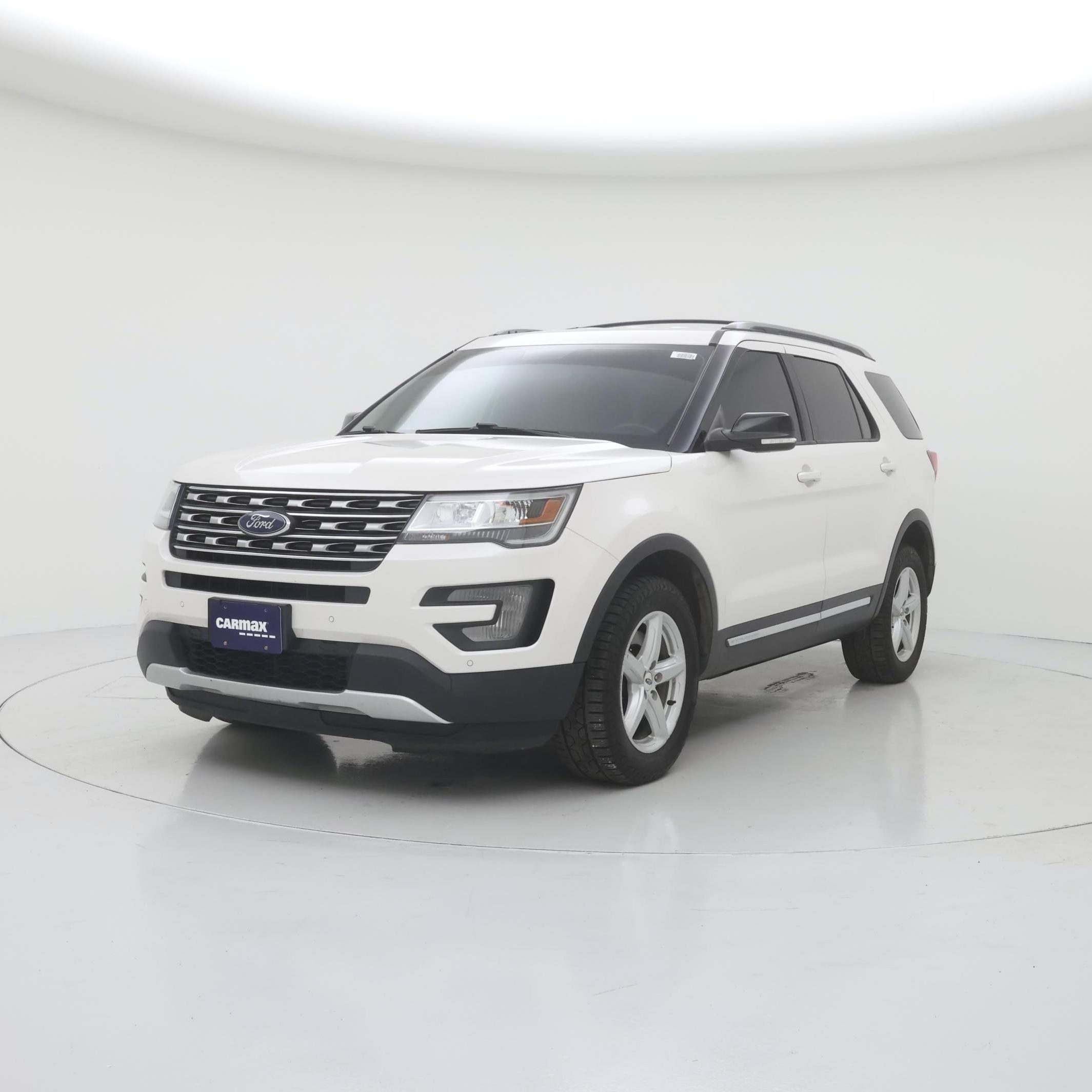 Thumbnail: 2017 Ford Explorer - 4