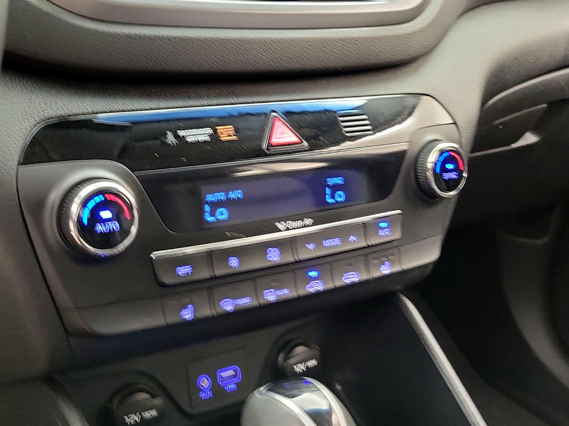 Thumbnail: 2017 Hyundai Tucson - 16