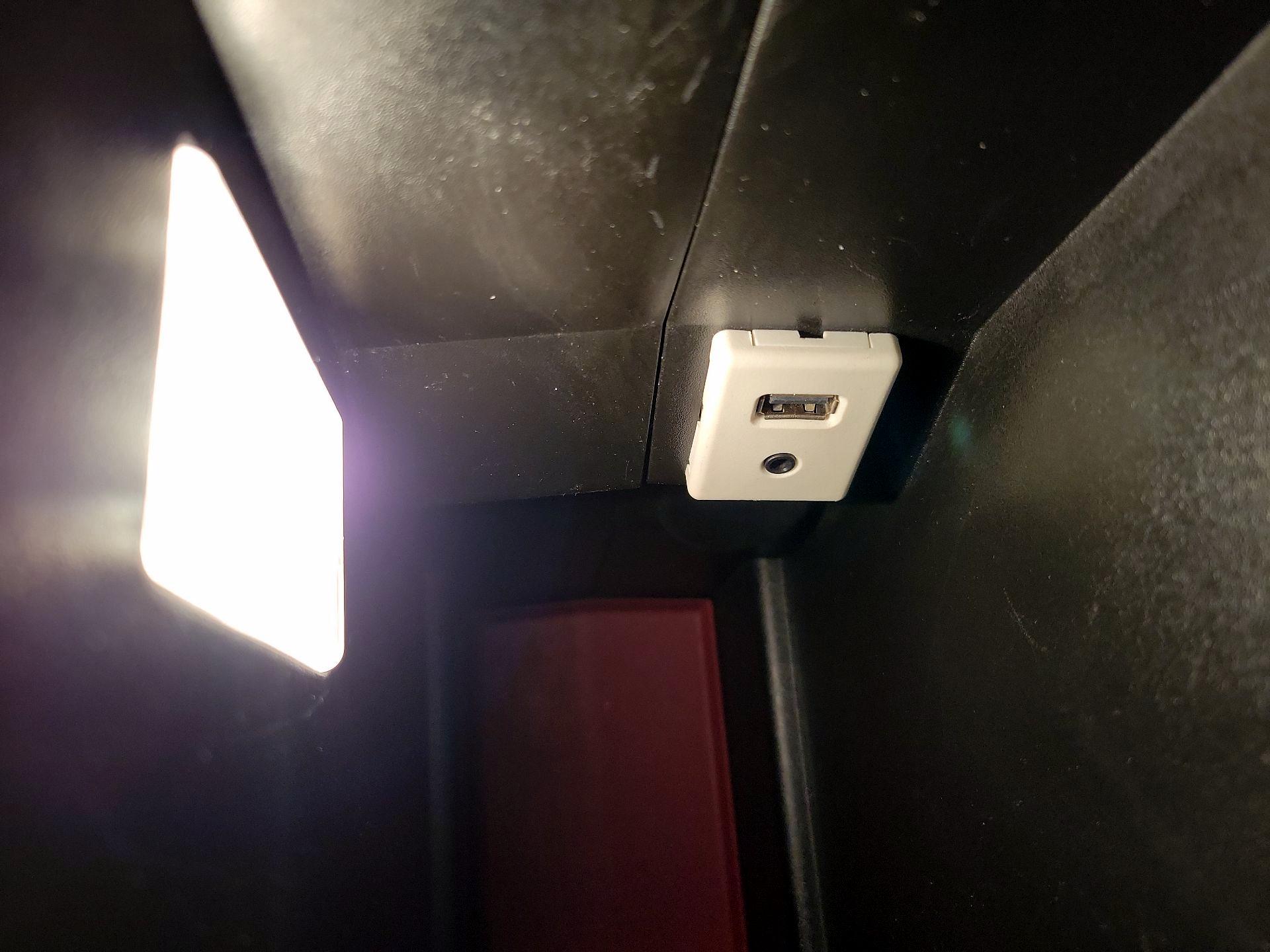 Thumbnail: 2017 Chevrolet Equinox - 17