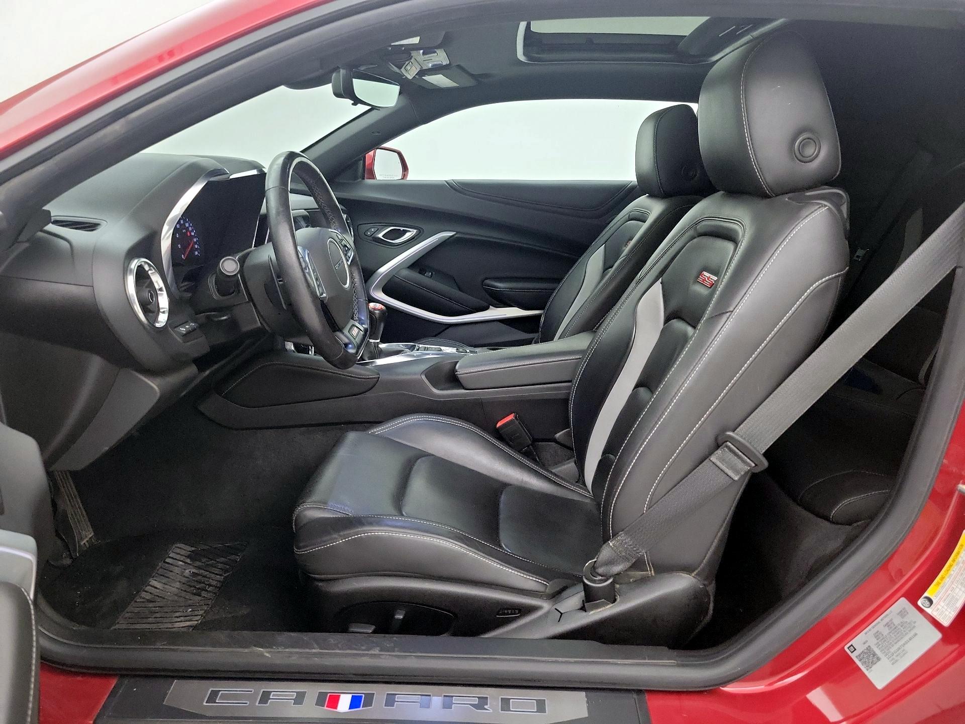 Thumbnail: 2019 Chevrolet Camaro - 11