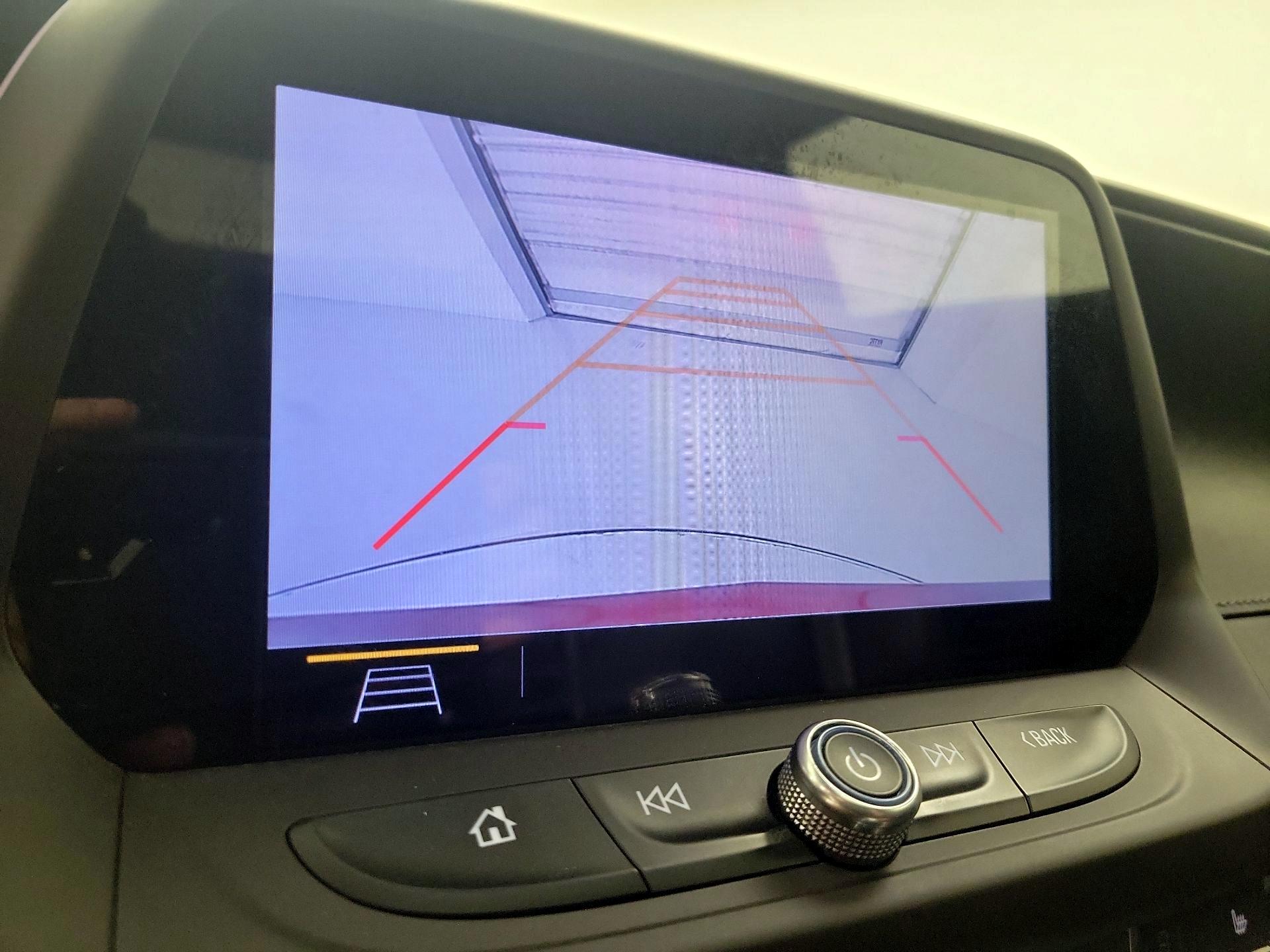 Thumbnail: 2019 Chevrolet Camaro - 14