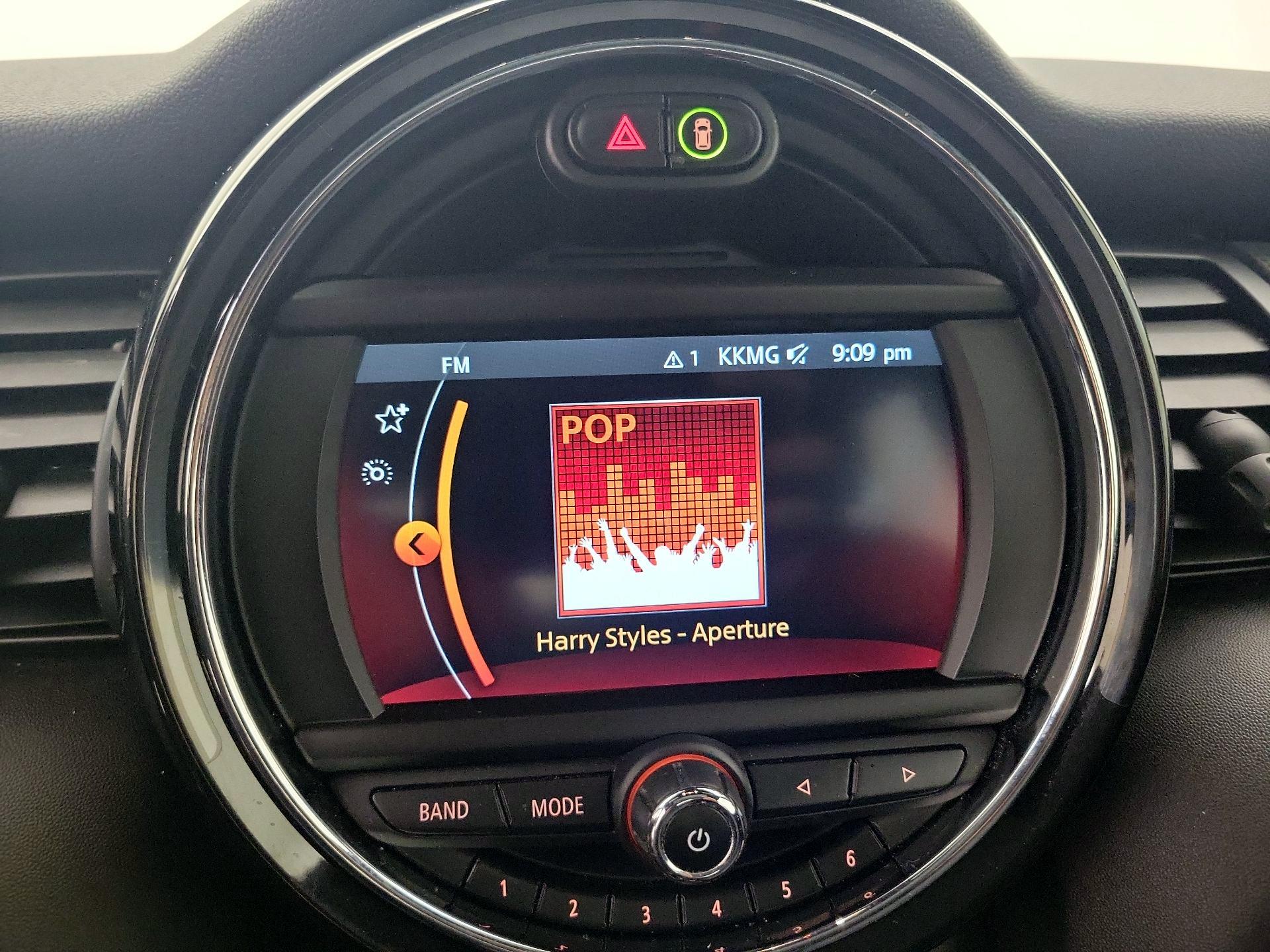 Thumbnail: 2021 MINI Cooper Hardtop - 15