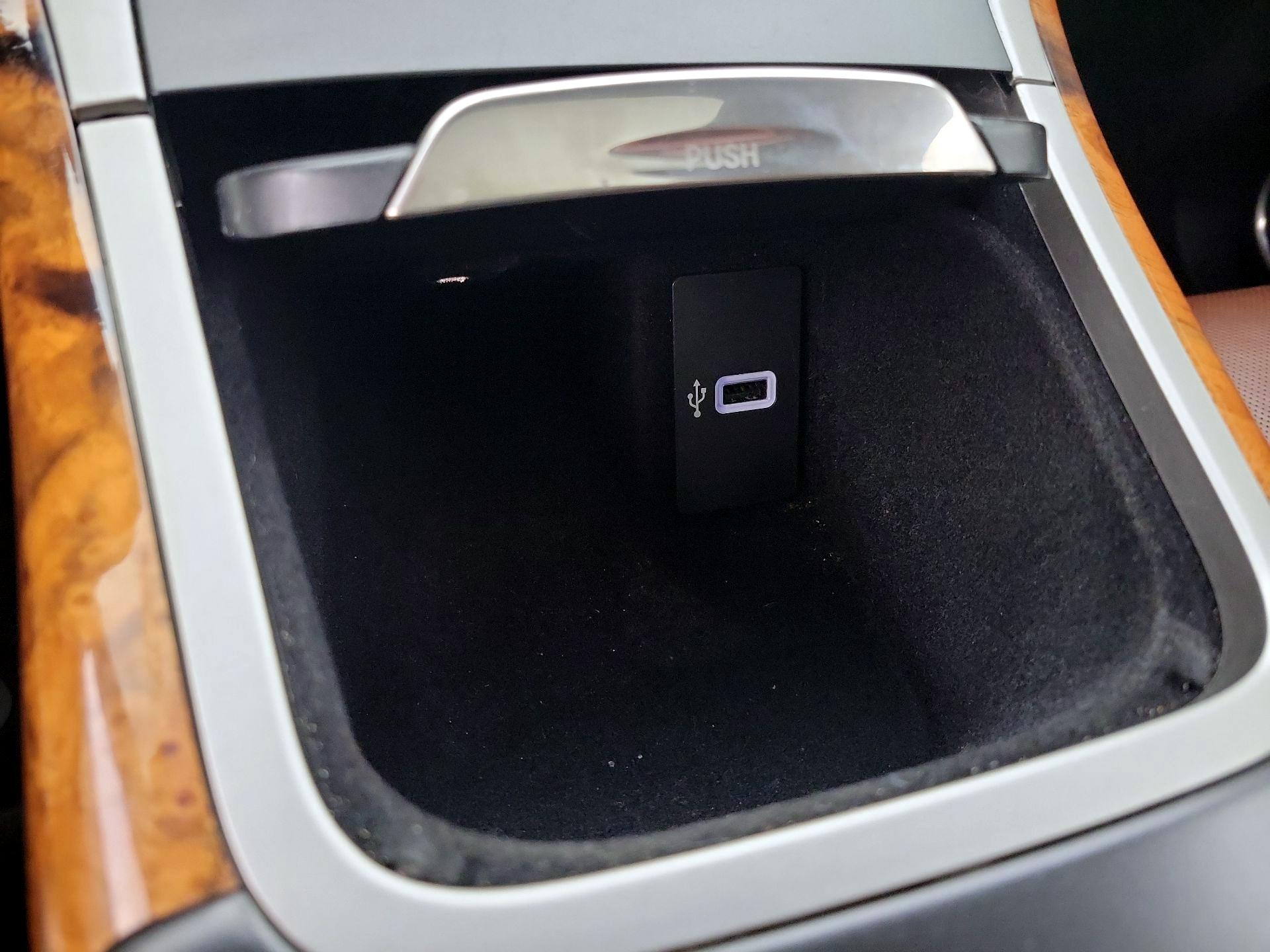 Thumbnail: 2016 Lincoln MKX - 19