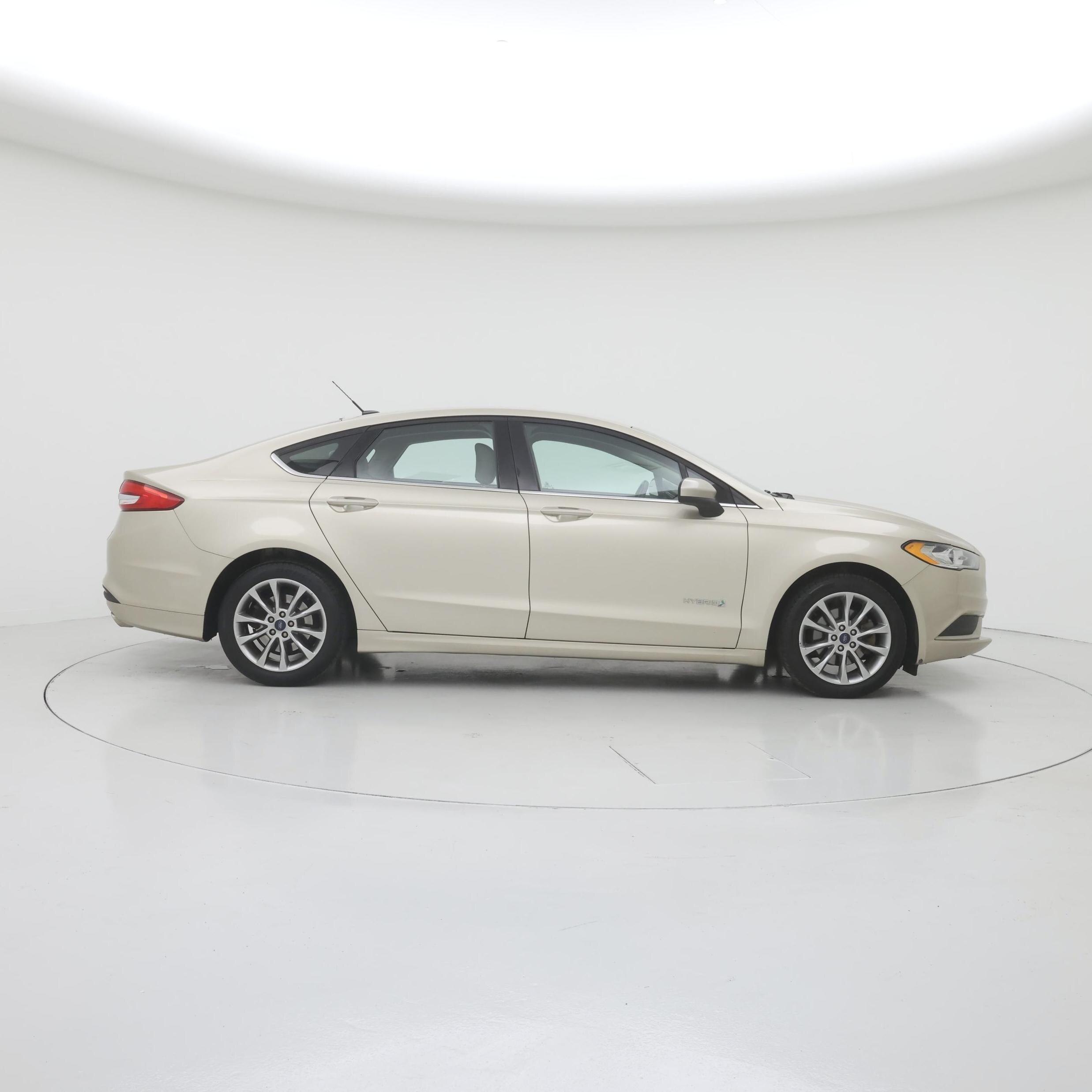 Thumbnail: 2017 Ford Fusion - 7