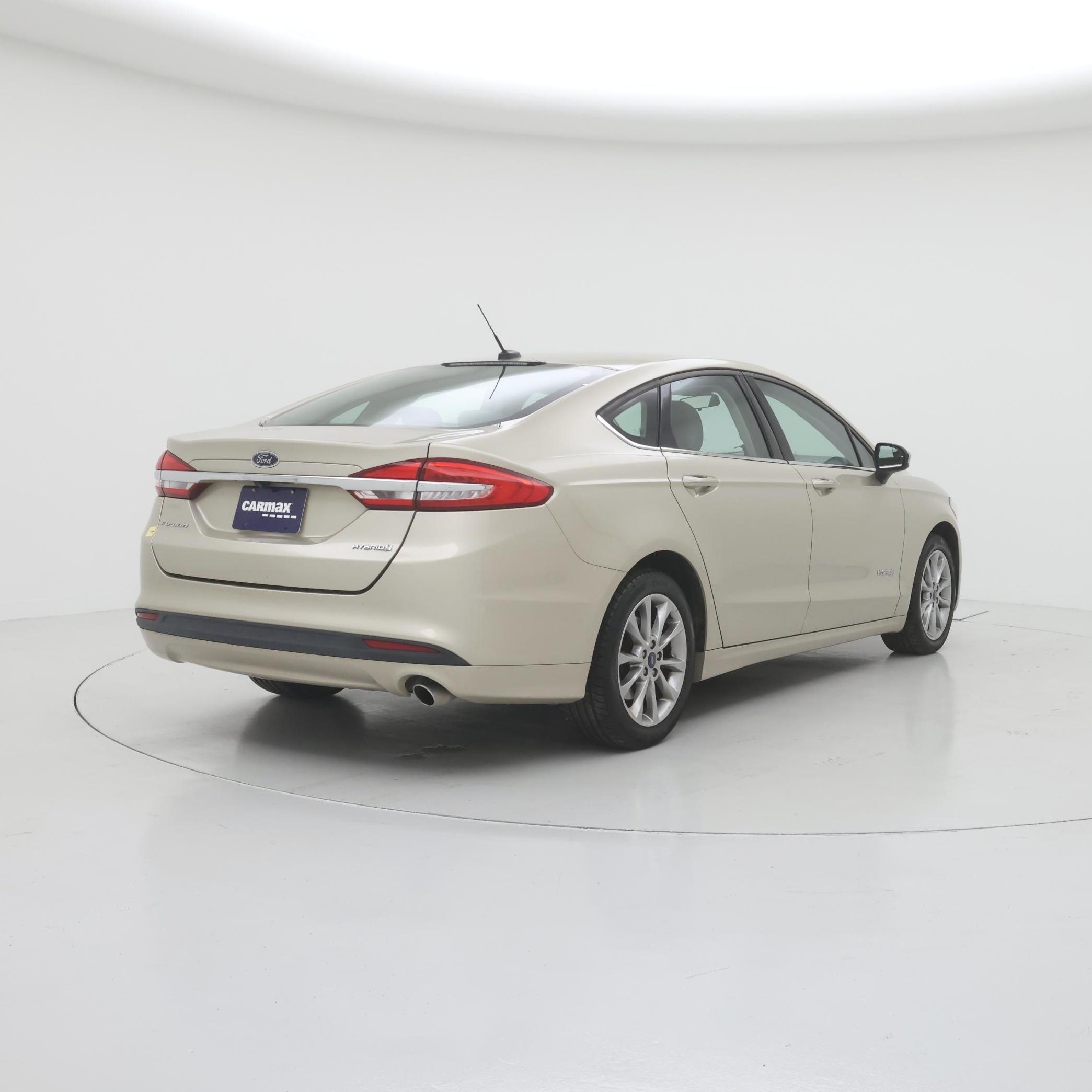 Thumbnail: 2017 Ford Fusion - 8