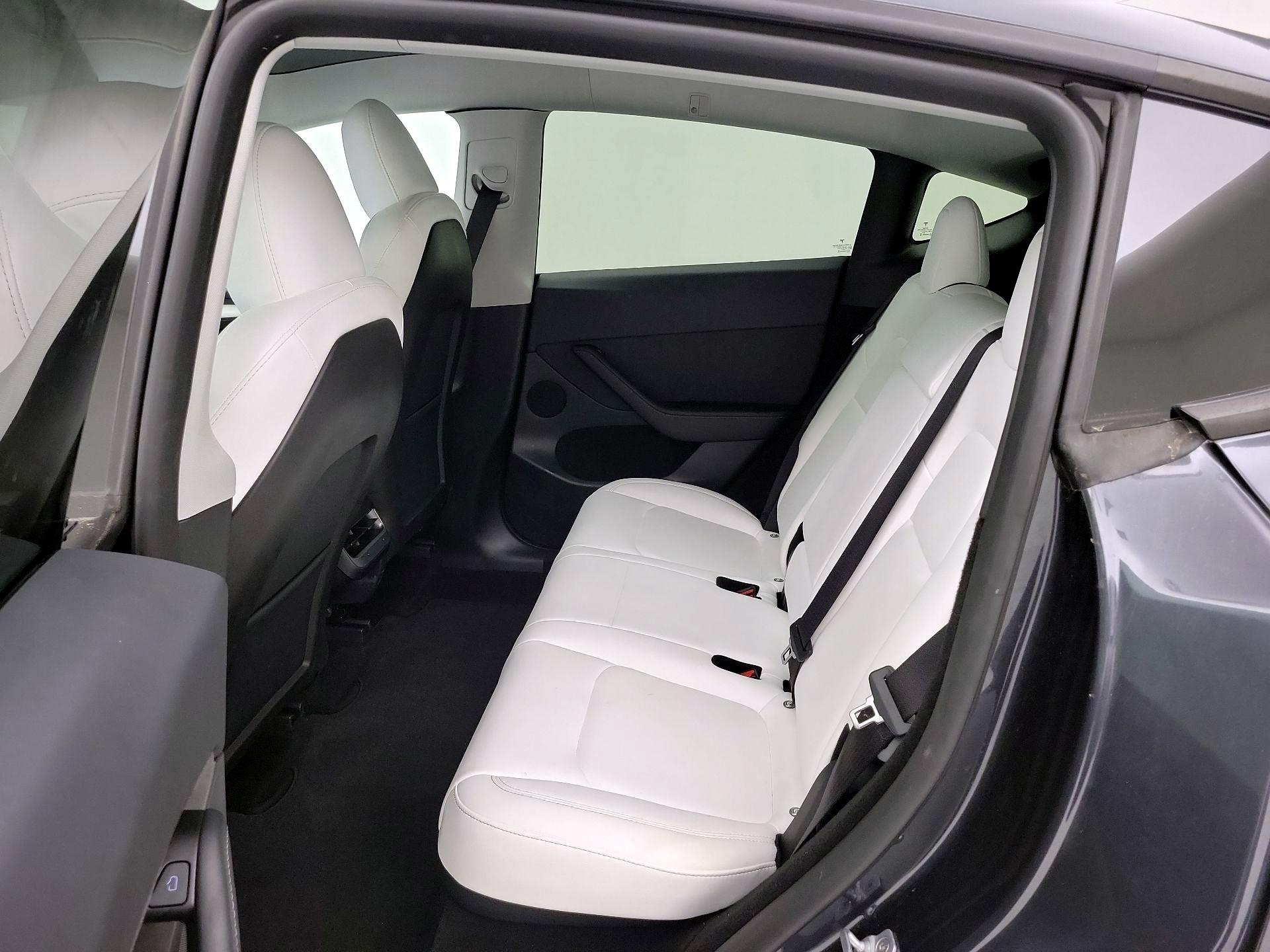 Thumbnail: 2024 Tesla Model Y - 18