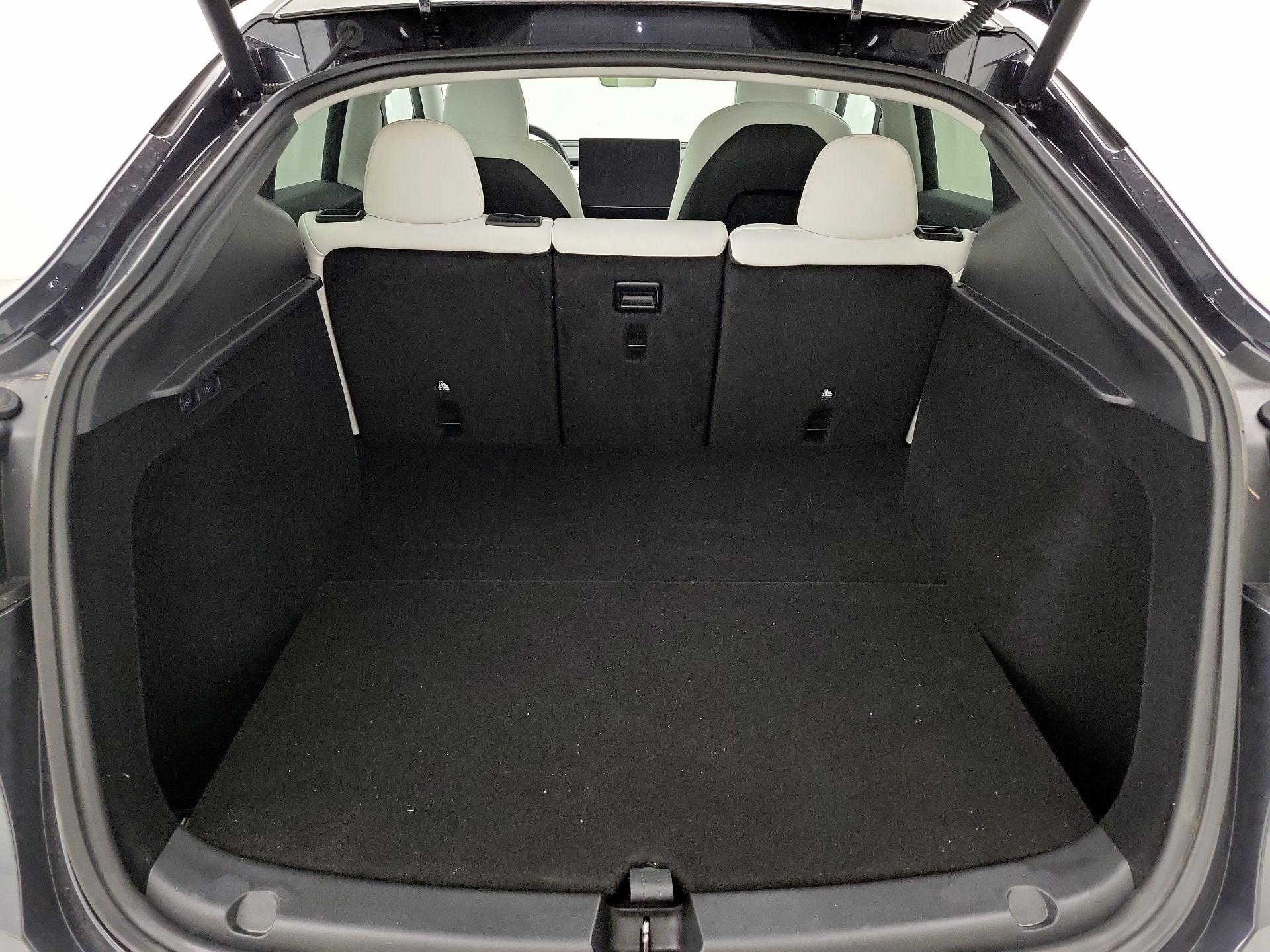 Thumbnail: 2024 Tesla Model Y - 19