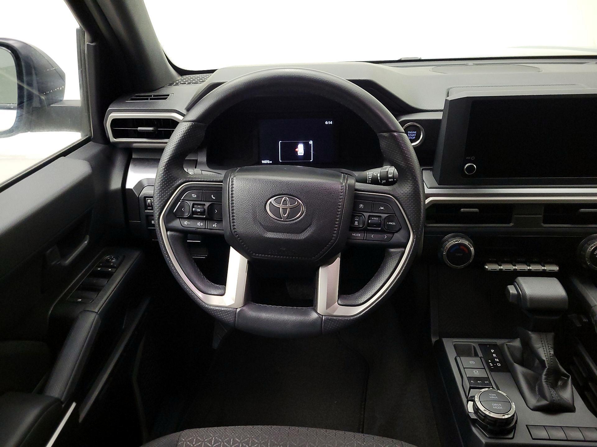 Thumbnail: 2025 Toyota 4Runner - 10