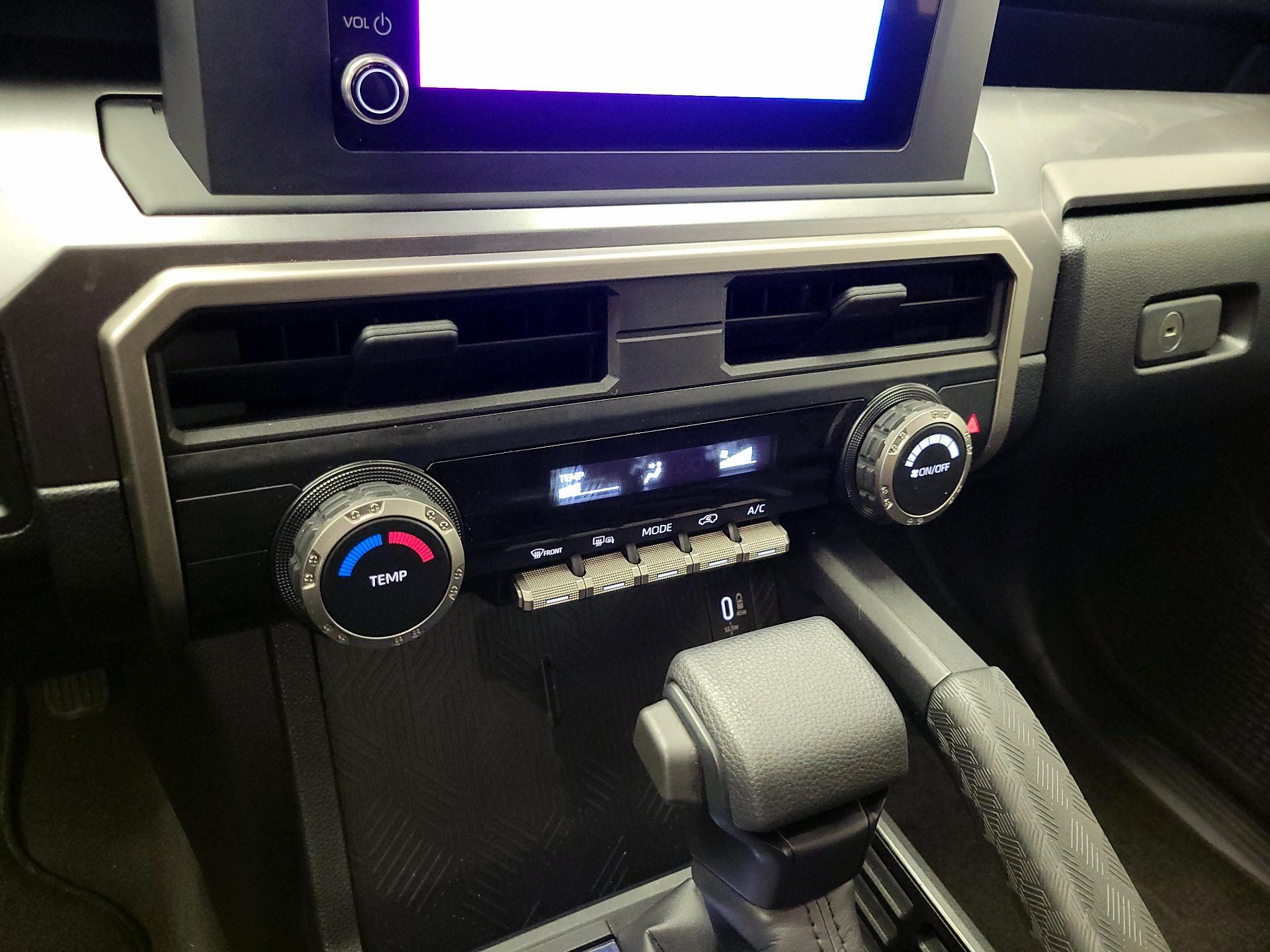 Thumbnail: 2025 Toyota 4Runner - 17