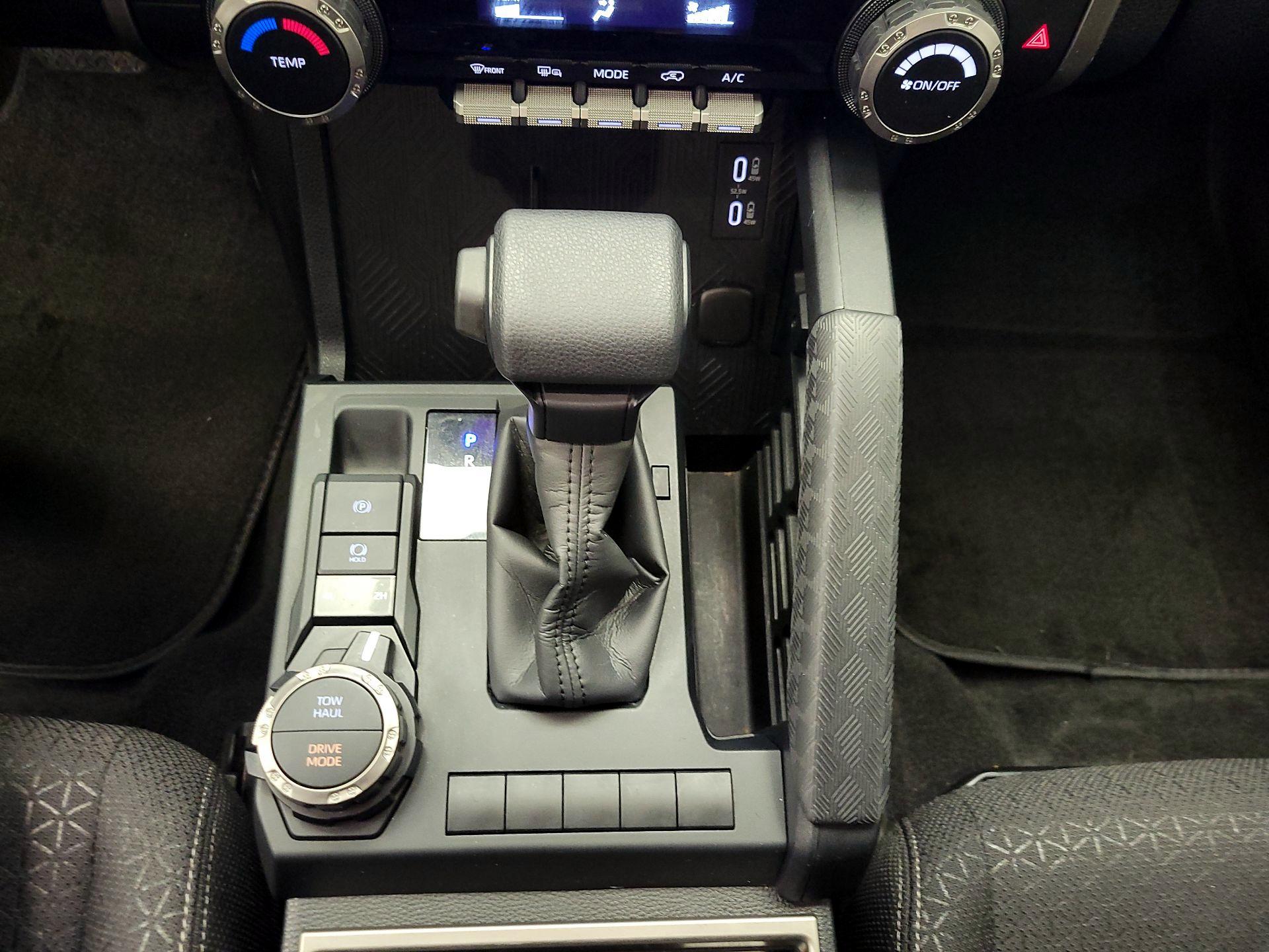 Thumbnail: 2025 Toyota 4Runner - 18