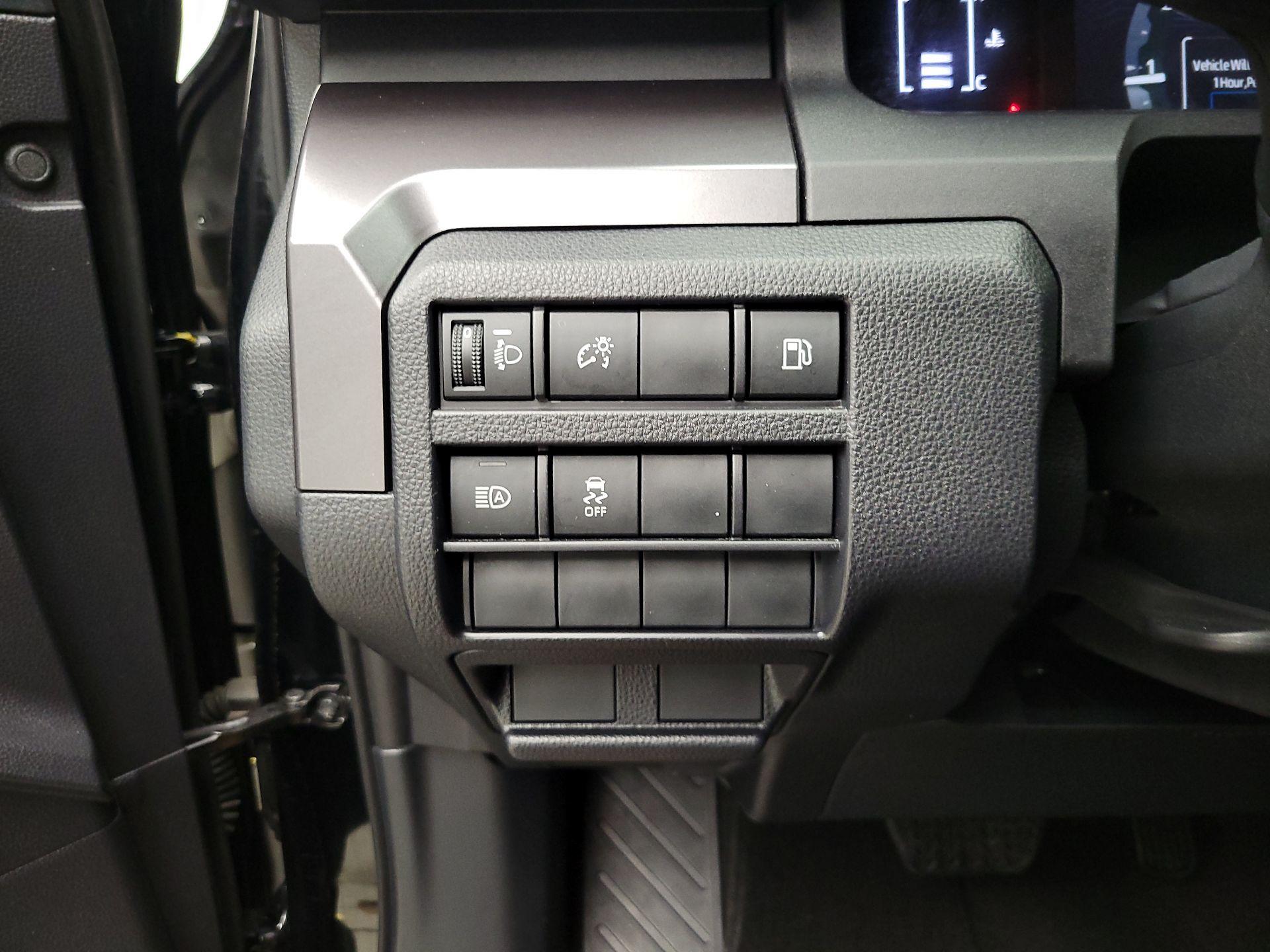 Thumbnail: 2025 Toyota 4Runner - 13