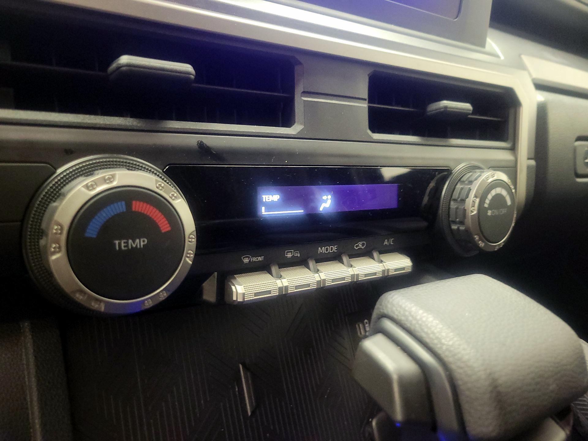 Thumbnail: 2025 Toyota 4Runner - 17