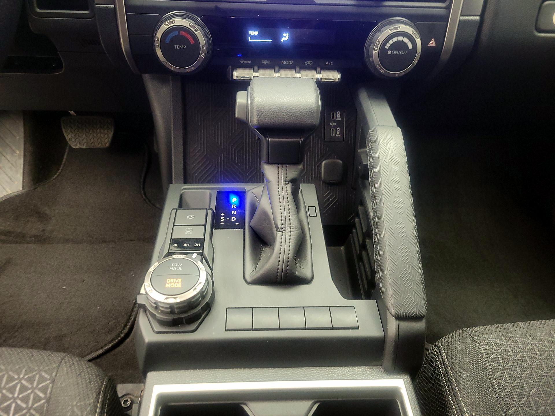 Thumbnail: 2025 Toyota 4Runner - 18