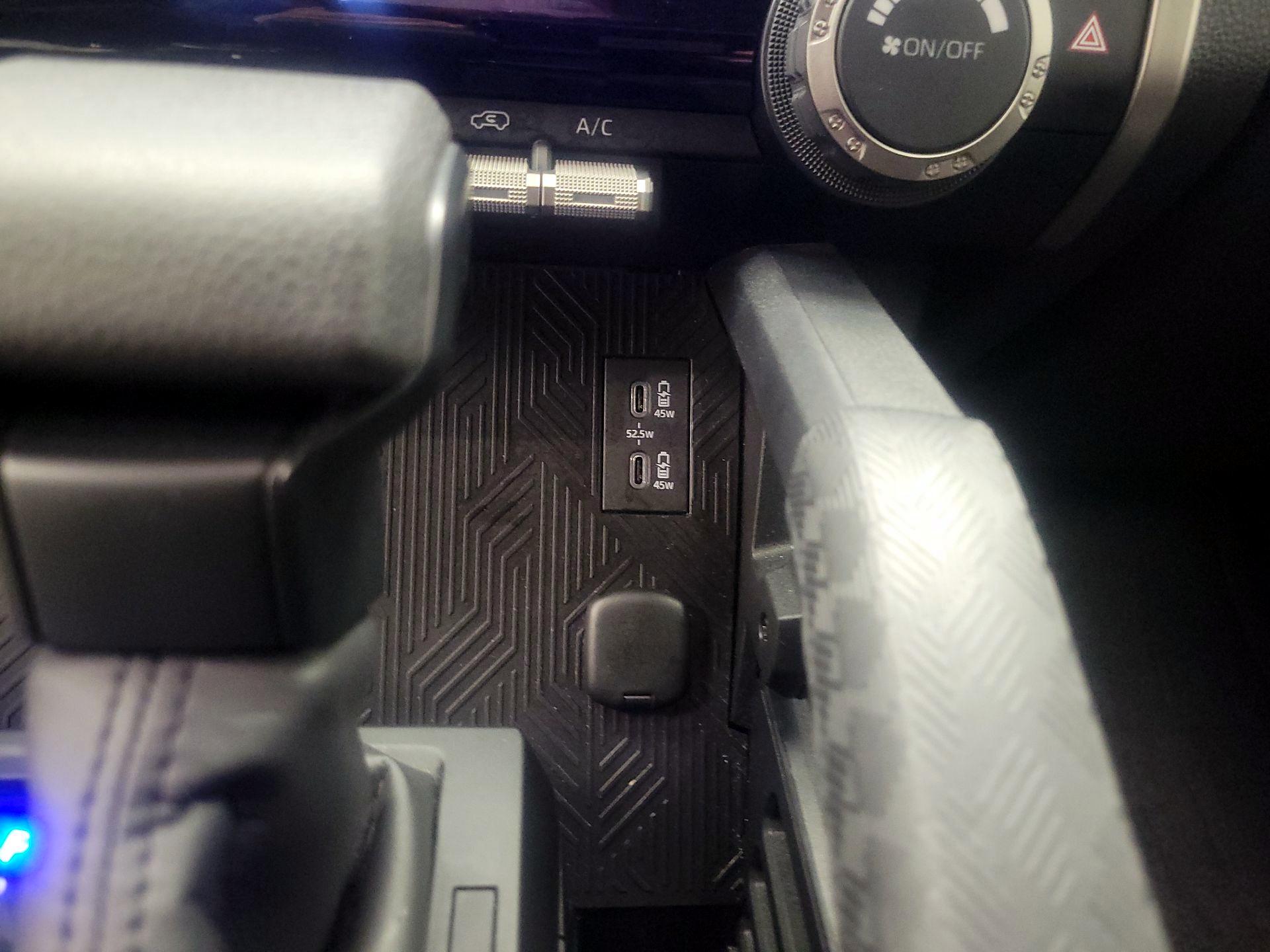 Thumbnail: 2025 Toyota 4Runner - 19