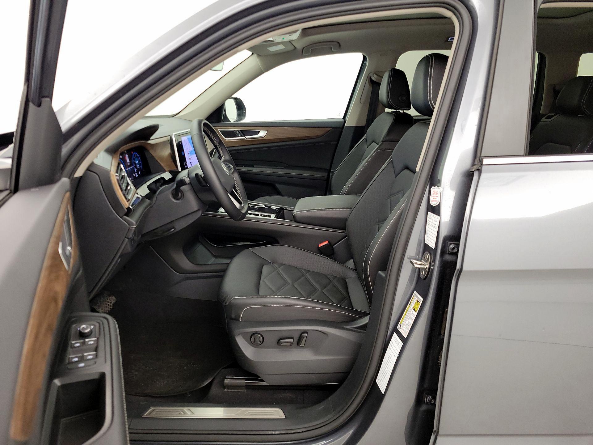 Thumbnail: 2025 Volkswagen Atlas - 11