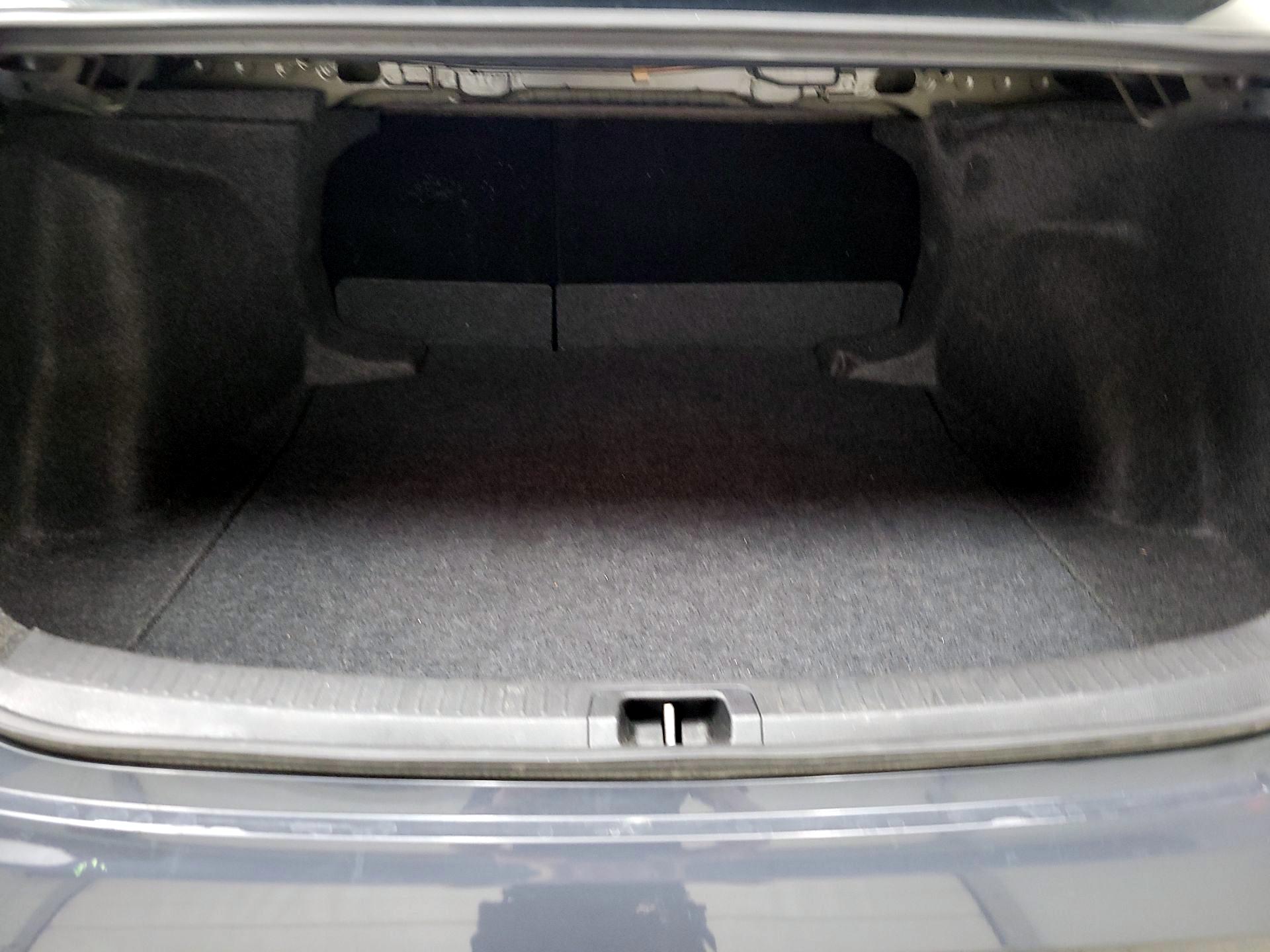 Thumbnail: 2025 Toyota Corolla - 20