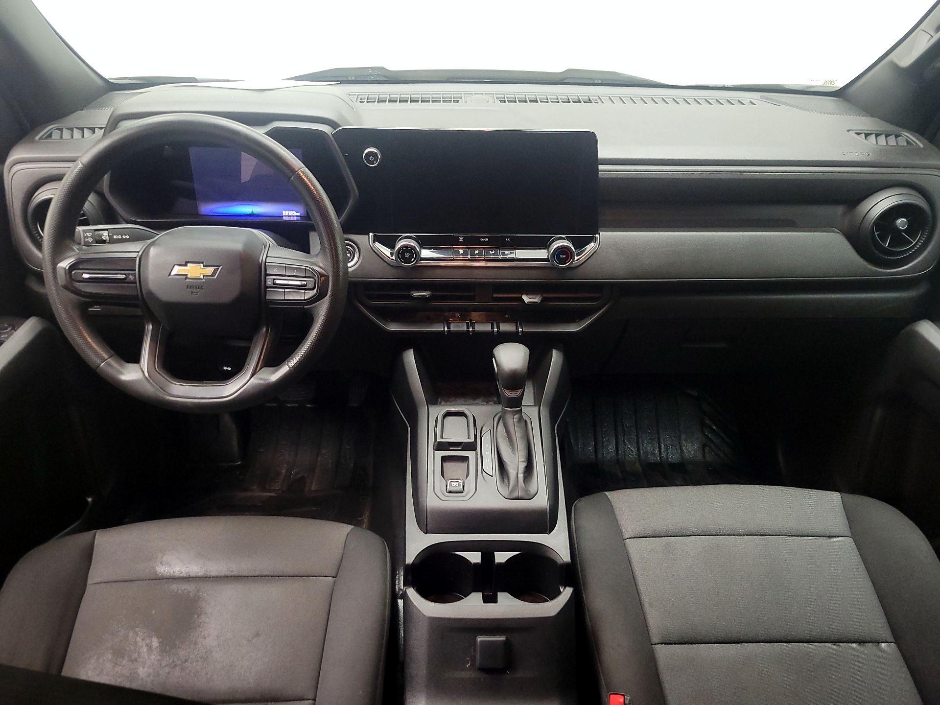 Thumbnail: 2023 Chevrolet Colorado - 9